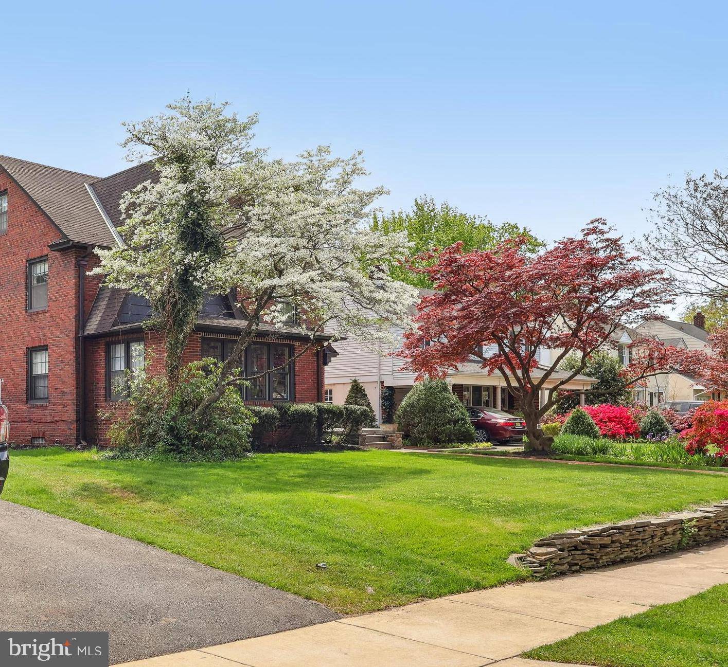 Haddonfield, NJ 08033,40 TREATY ELM LN