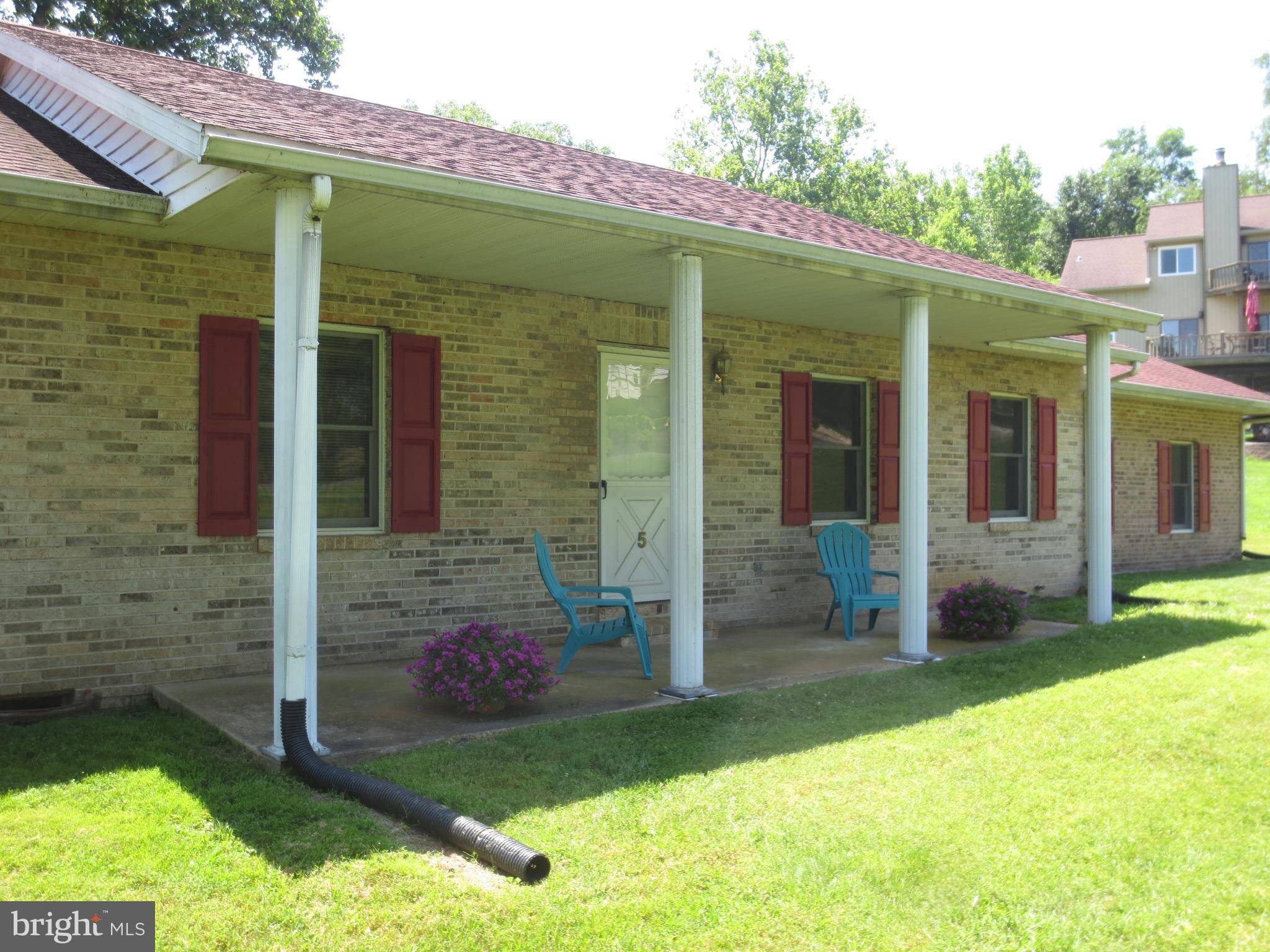 North East, MD 21901,5 PINE LN