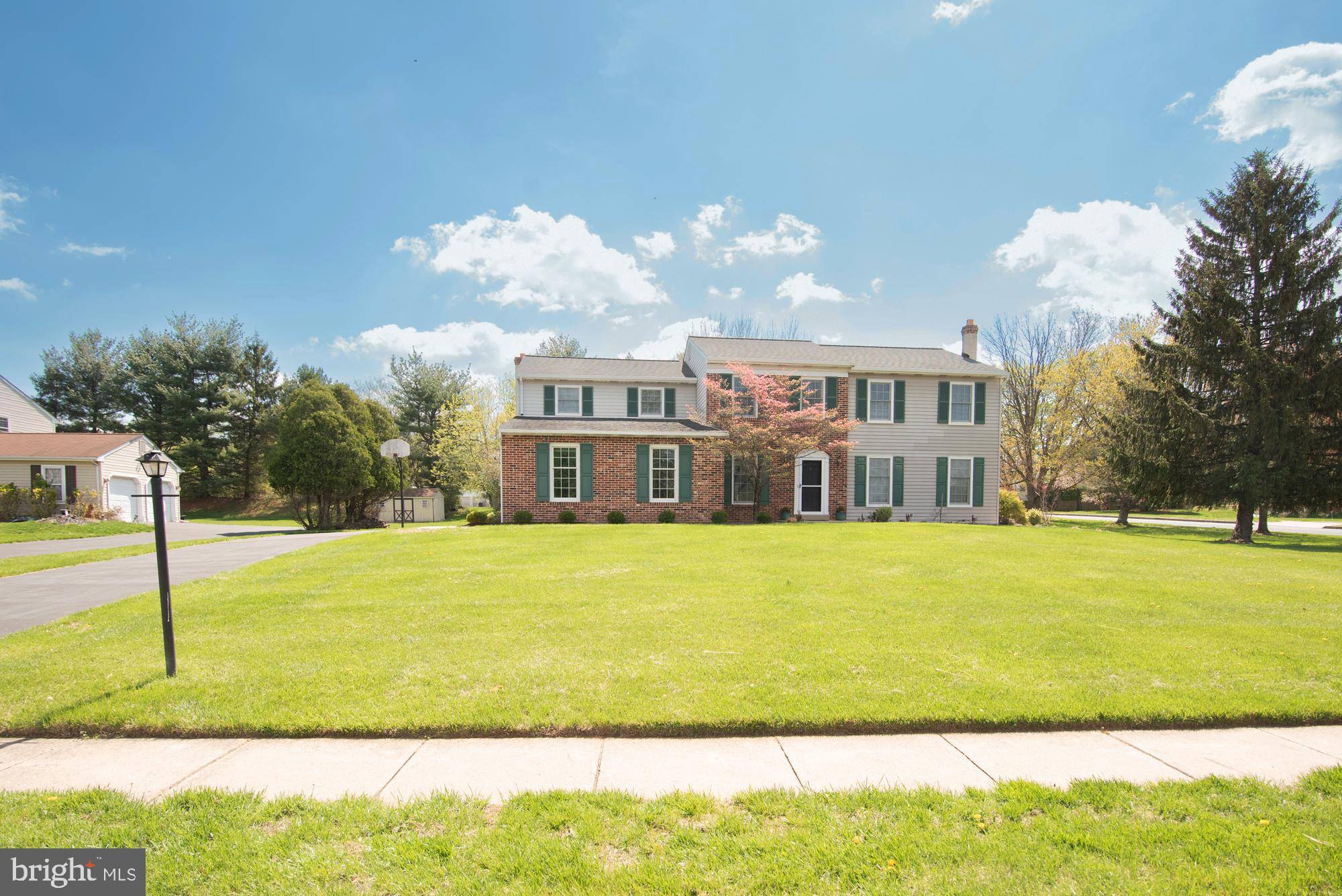 North Wales, PA 19454,623 GAGE LN