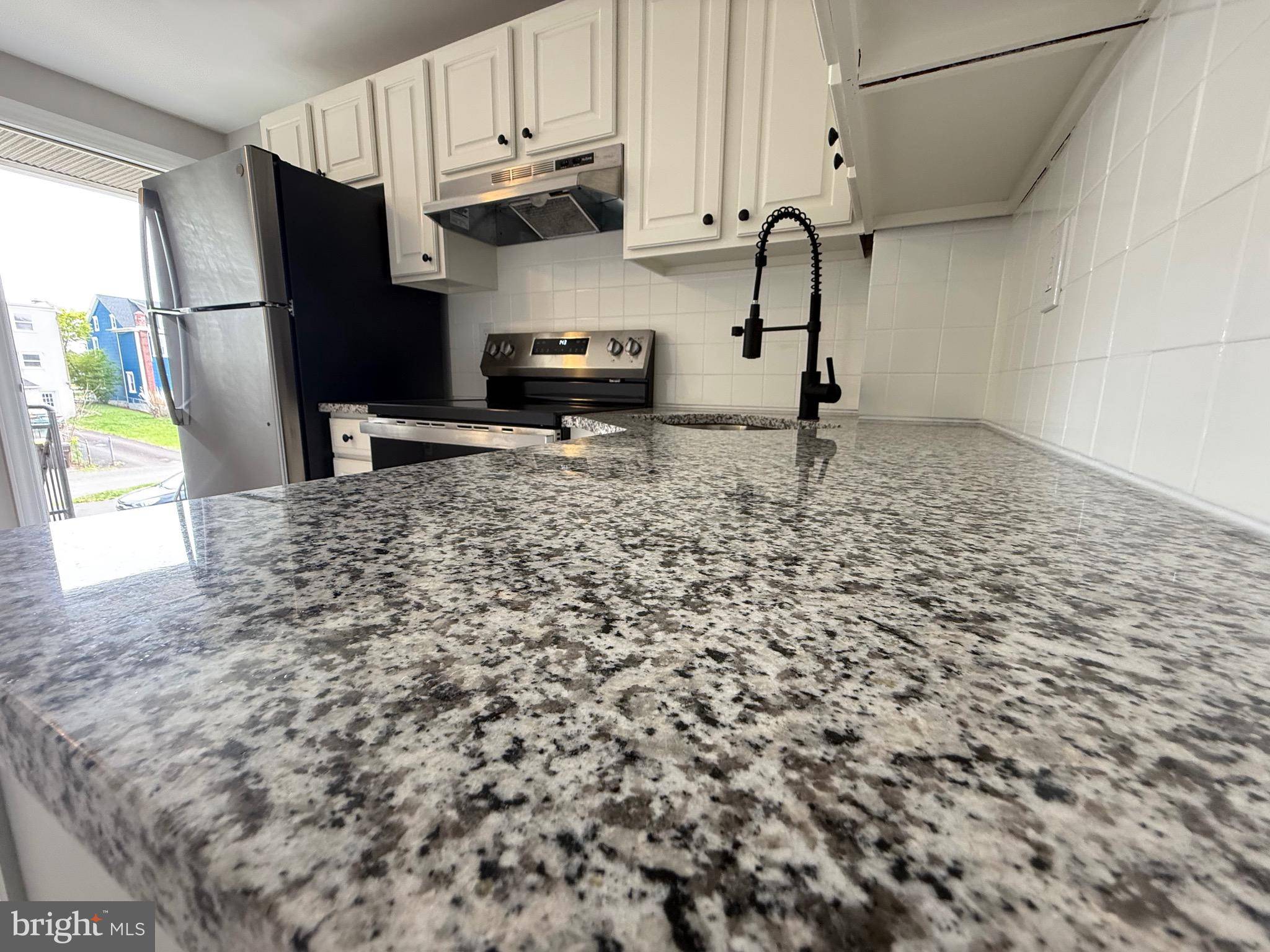 Lansdale, PA 19446,325 SUSQUEHANNA AVE #2