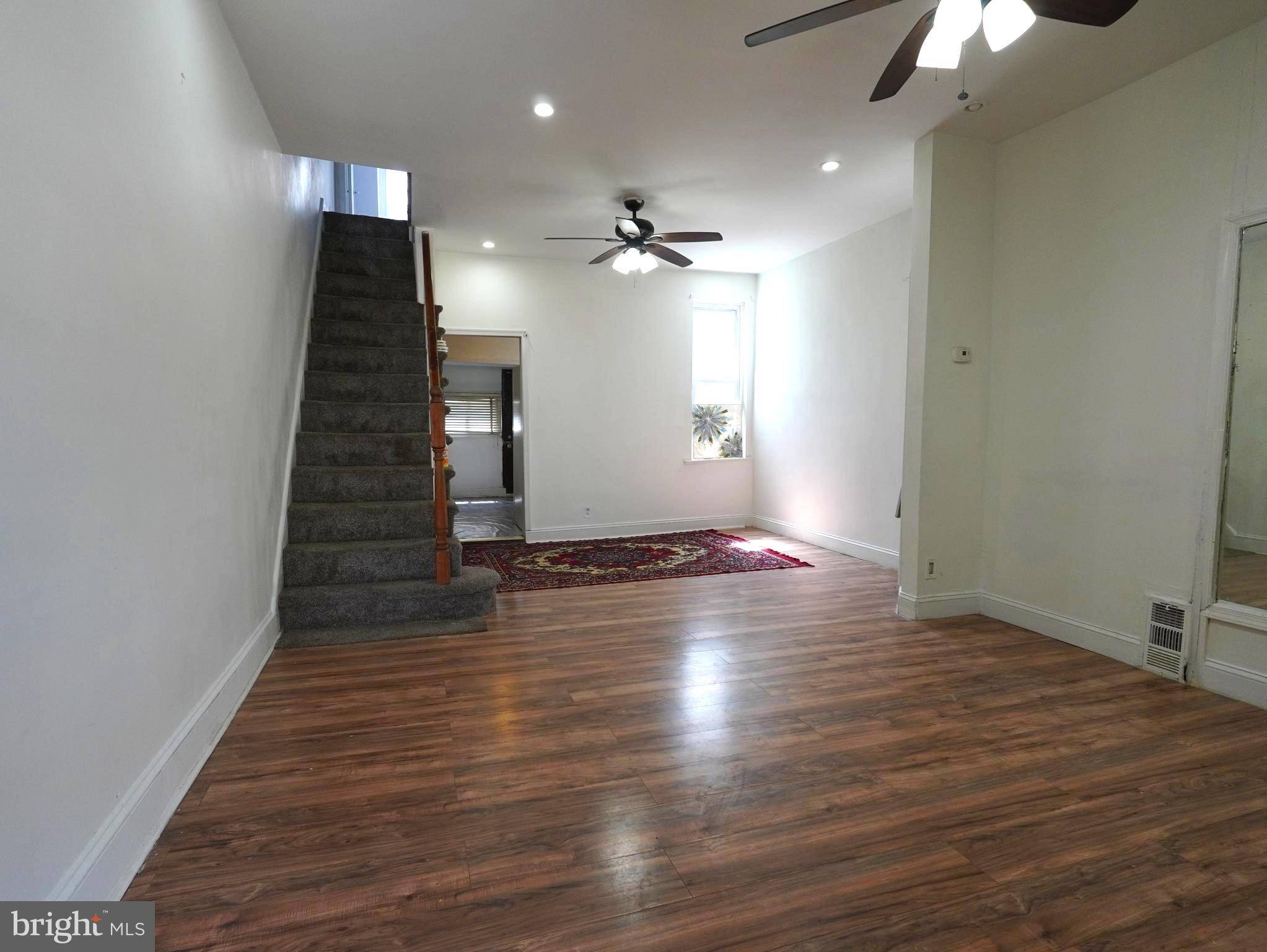 Darby, PA 19023,54 N MACDADE BLVD