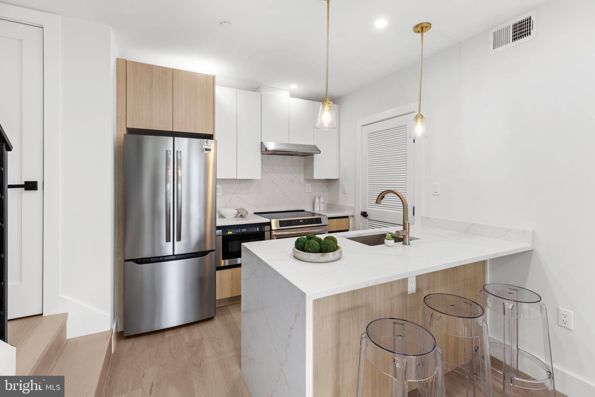 Washington, DC 20011,3923 14TH ST NW #7