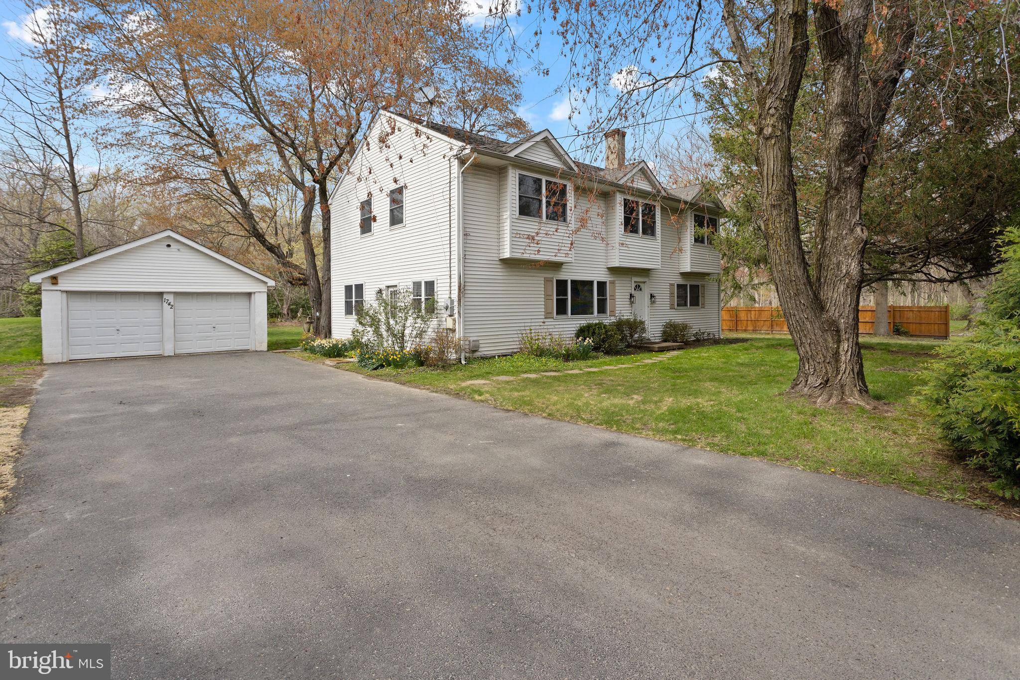 Princeton Junction, NJ 08550,1742 OLD TRENTON RD