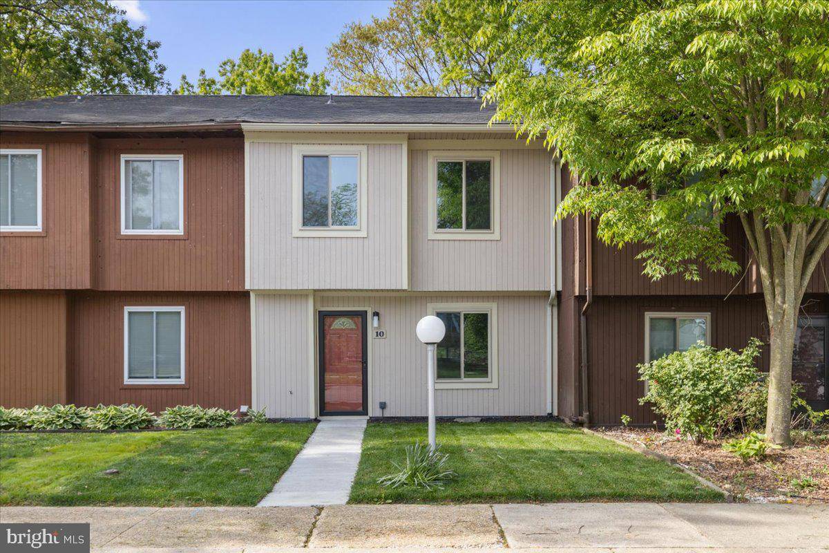 Waldorf, MD 20602,10 KING JAMES PL