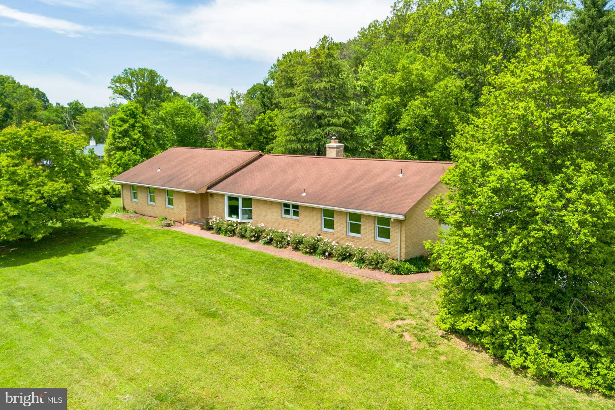 Clifton, VA 20124,6600 CASTLE RIDGE RD
