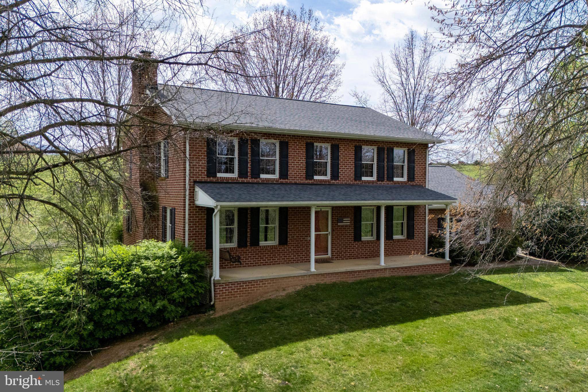 Luray, VA 22835,1699 MILL CREEK CROSSROADS