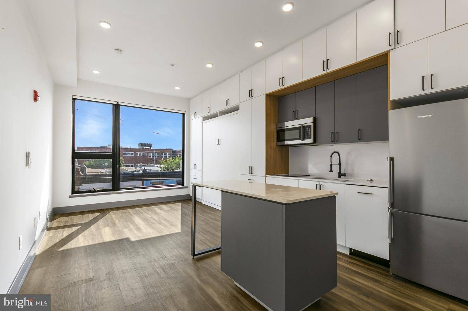 Philadelphia, PA 19125,1935 E HAZZARD ST #401