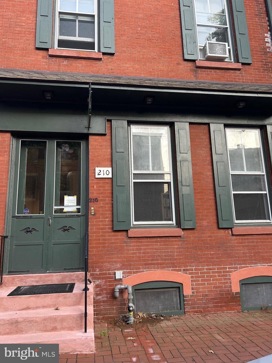 West Chester, PA 19382,210 W GAY ST. #3