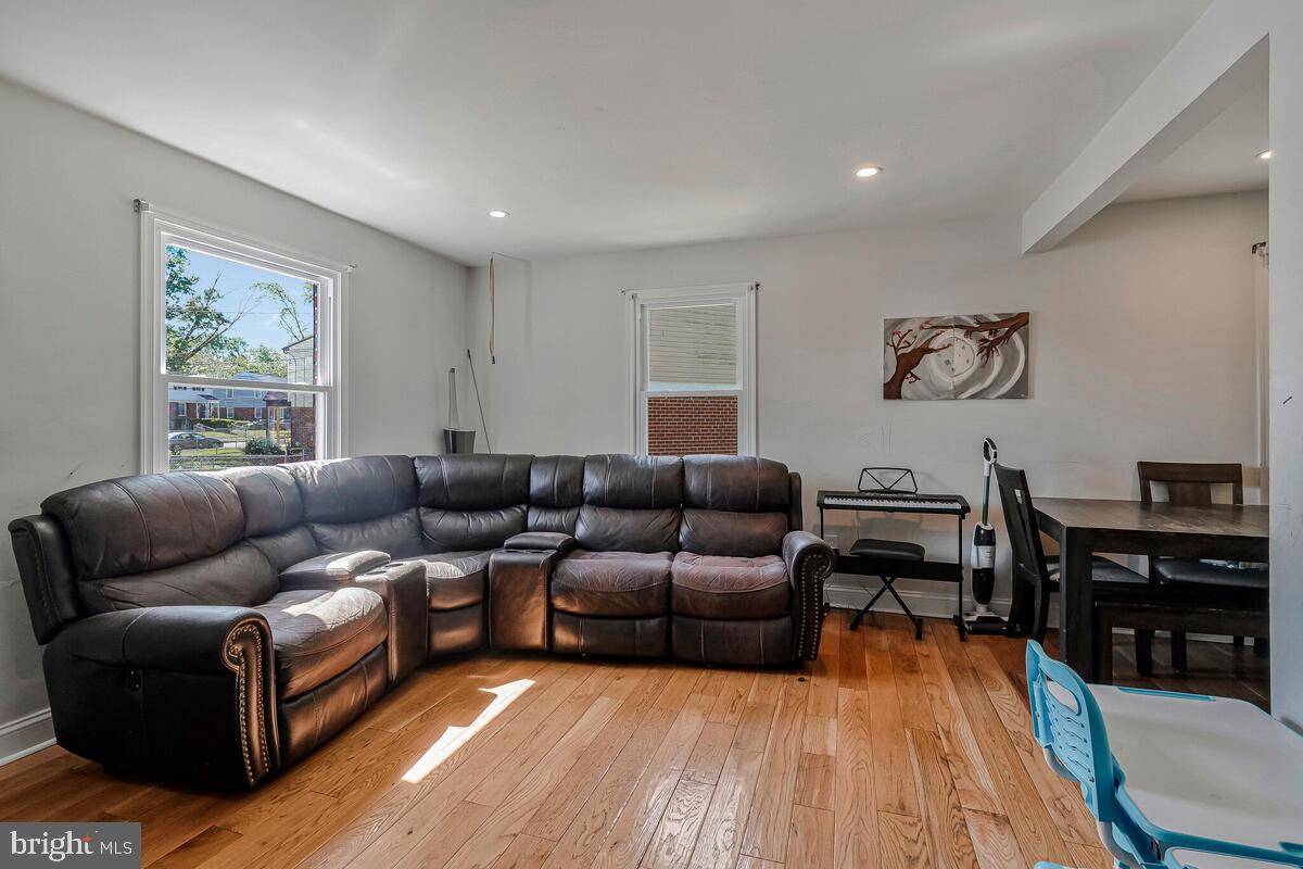 Temple Hills, MD 20748,4549 AKRON ST