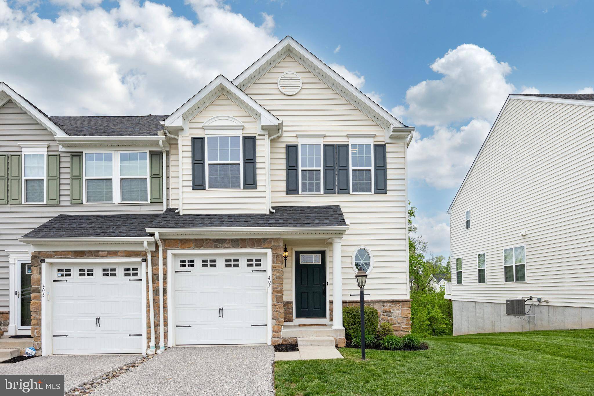 Norristown, PA 19403,407 SOURWOOD RD