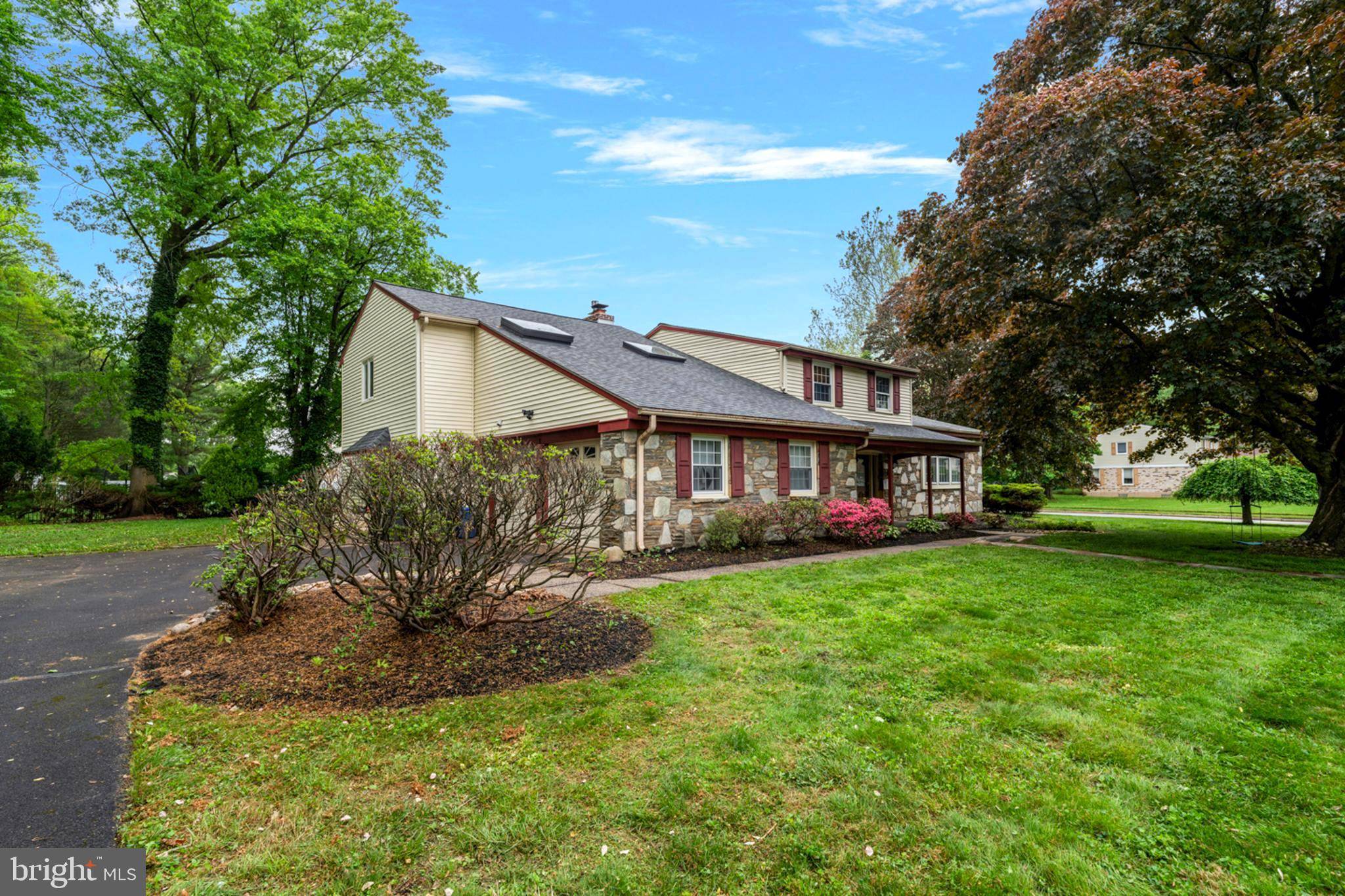 Huntingdon Valley, PA 19006,248 CLEARVIEW AVE