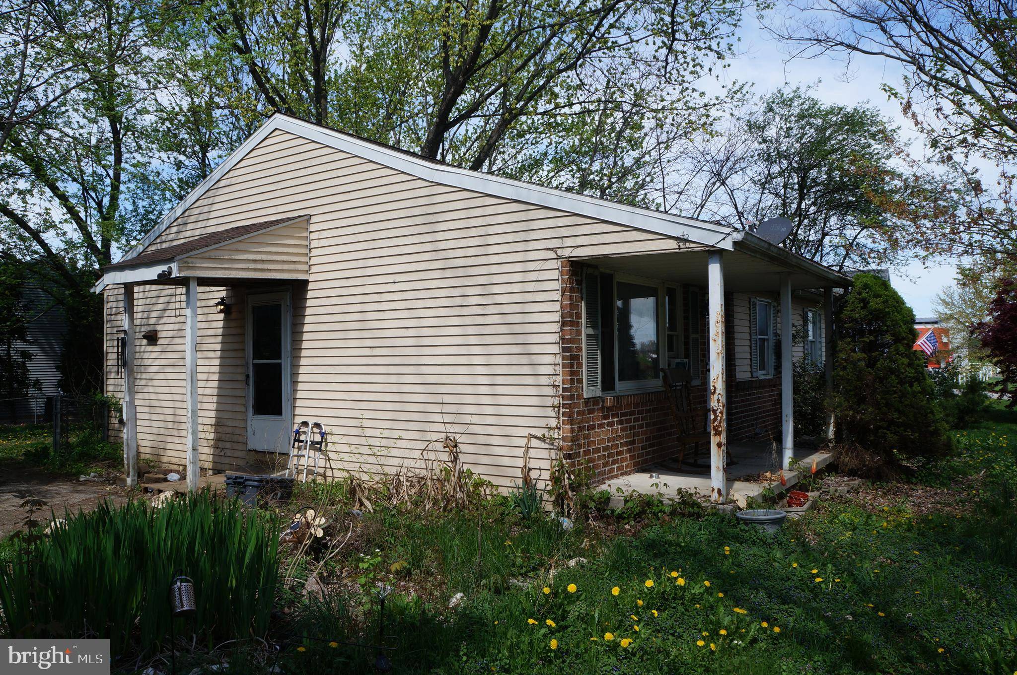 Hanover, PA 17331,332 CHURCH ST