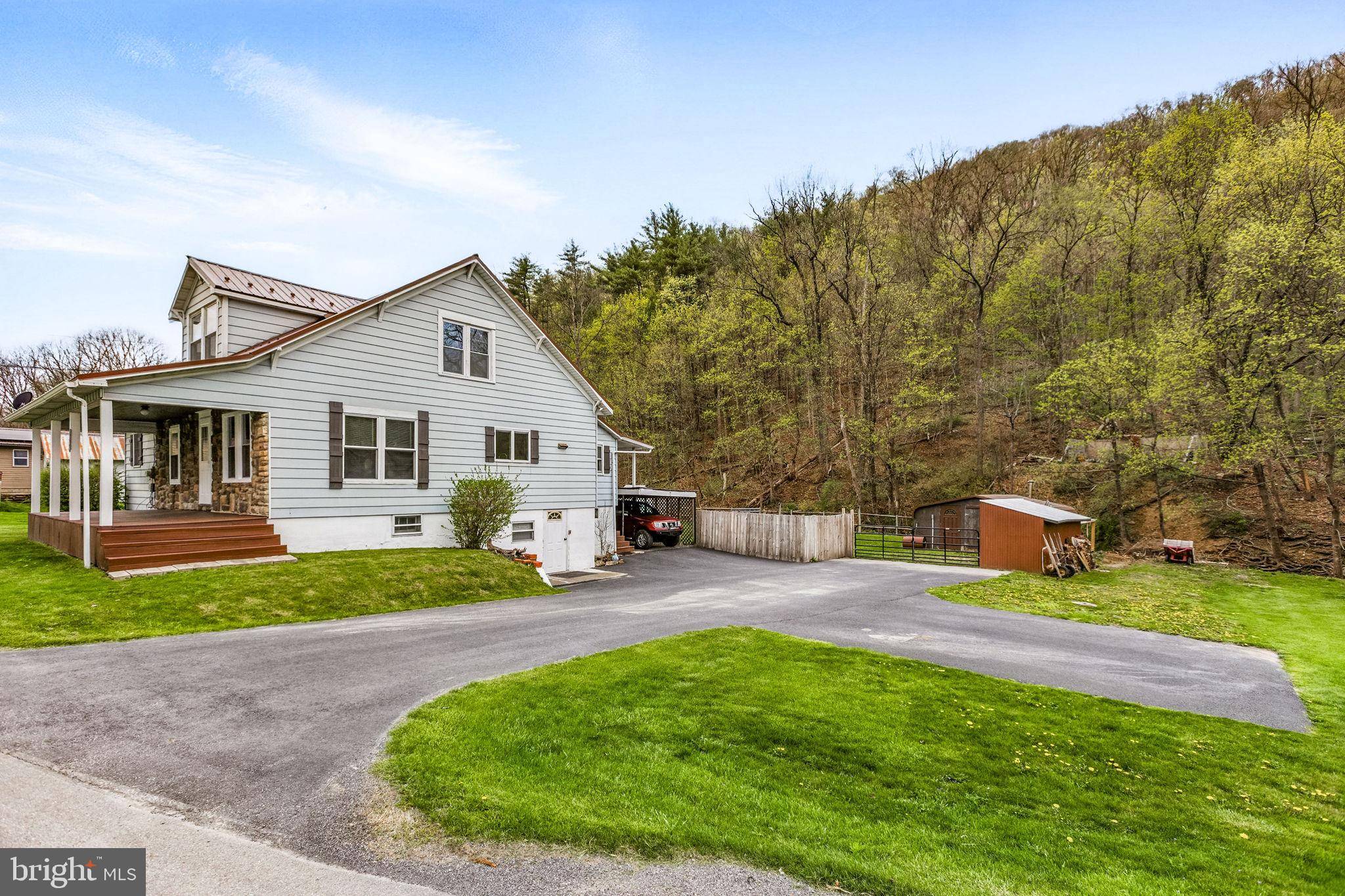 Herndon, PA 17830,1715 STATE ROUTE 225