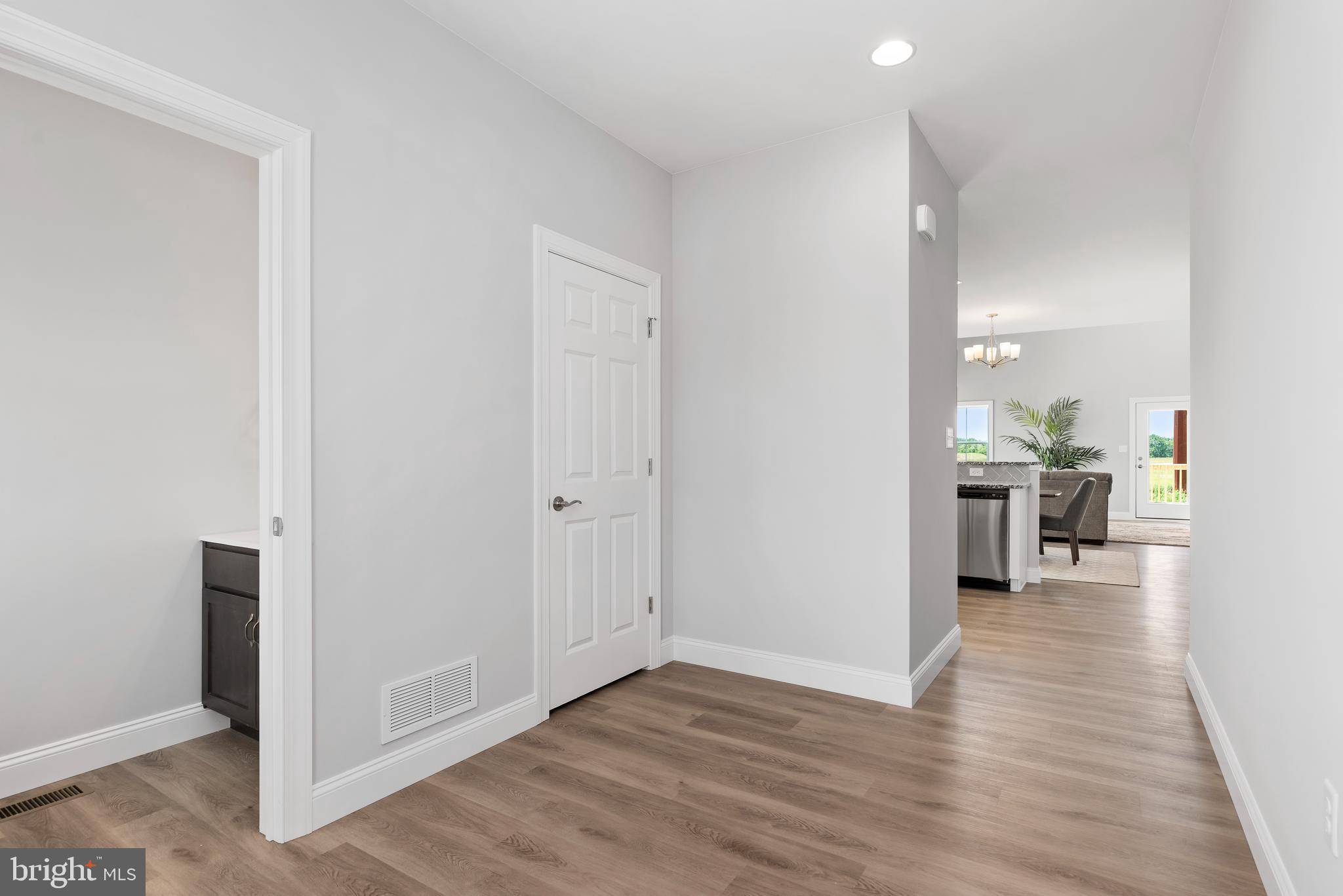 Mechanicsburg, PA 17055,670 BRITTANY DRIVE