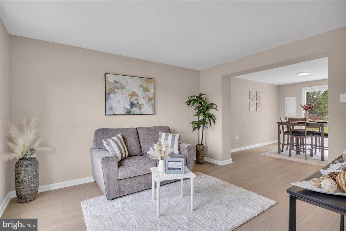 Woodbury, NJ 08096,167 LOGAN ST