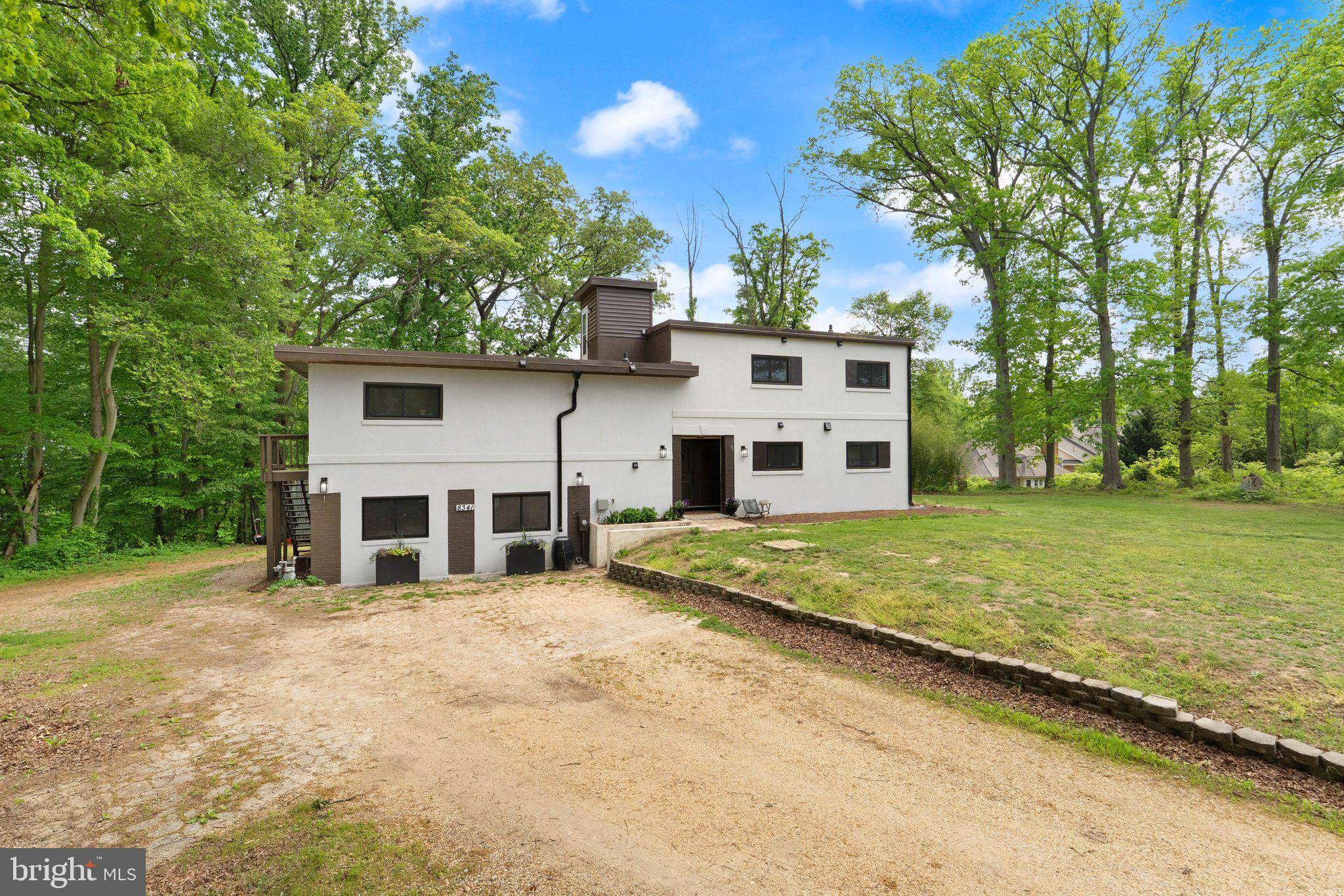 Springfield, VA 22153,8341 ROLLING RD