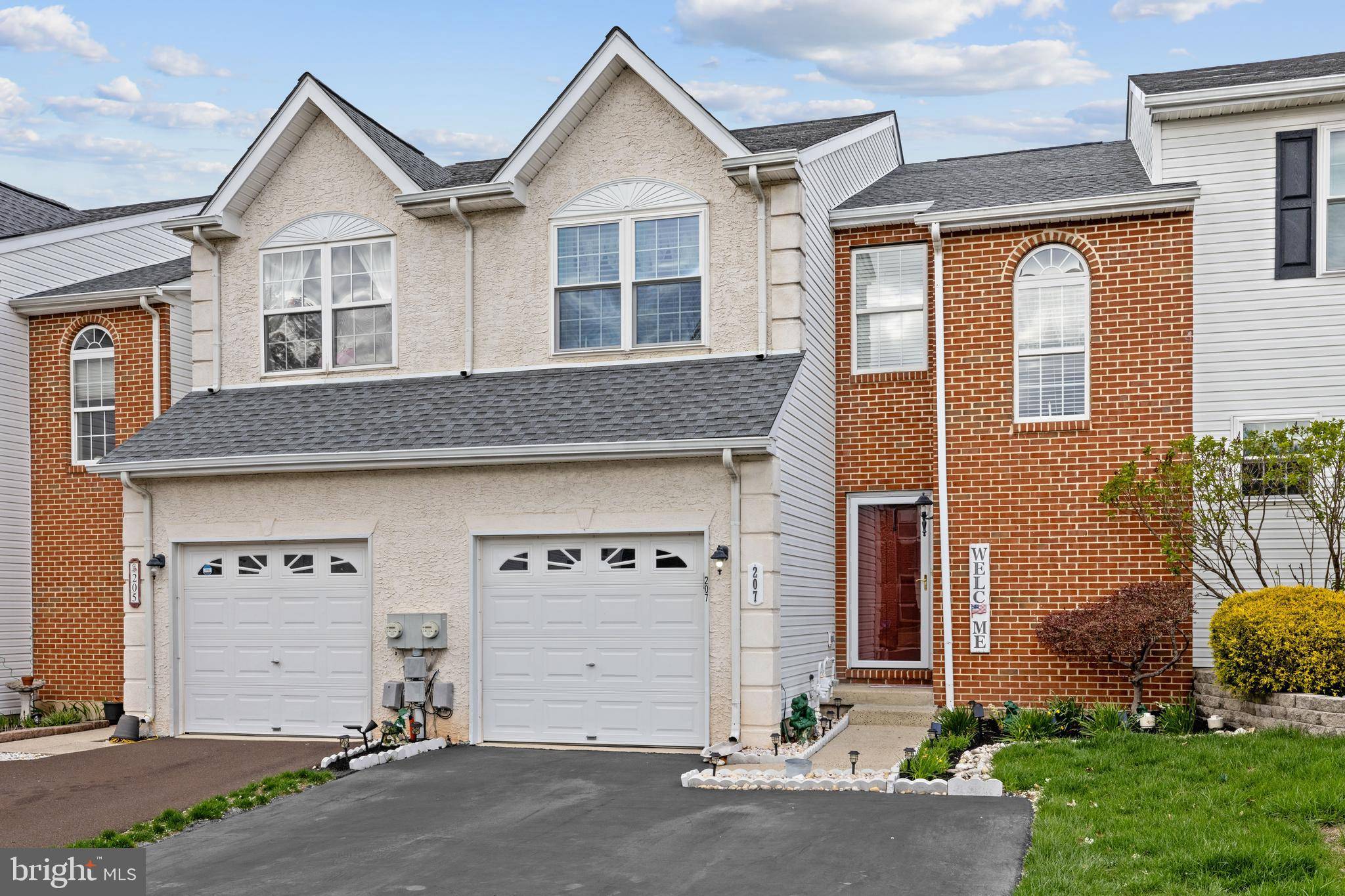 Sellersville, PA 18960,207 HAMPSHIRE DR