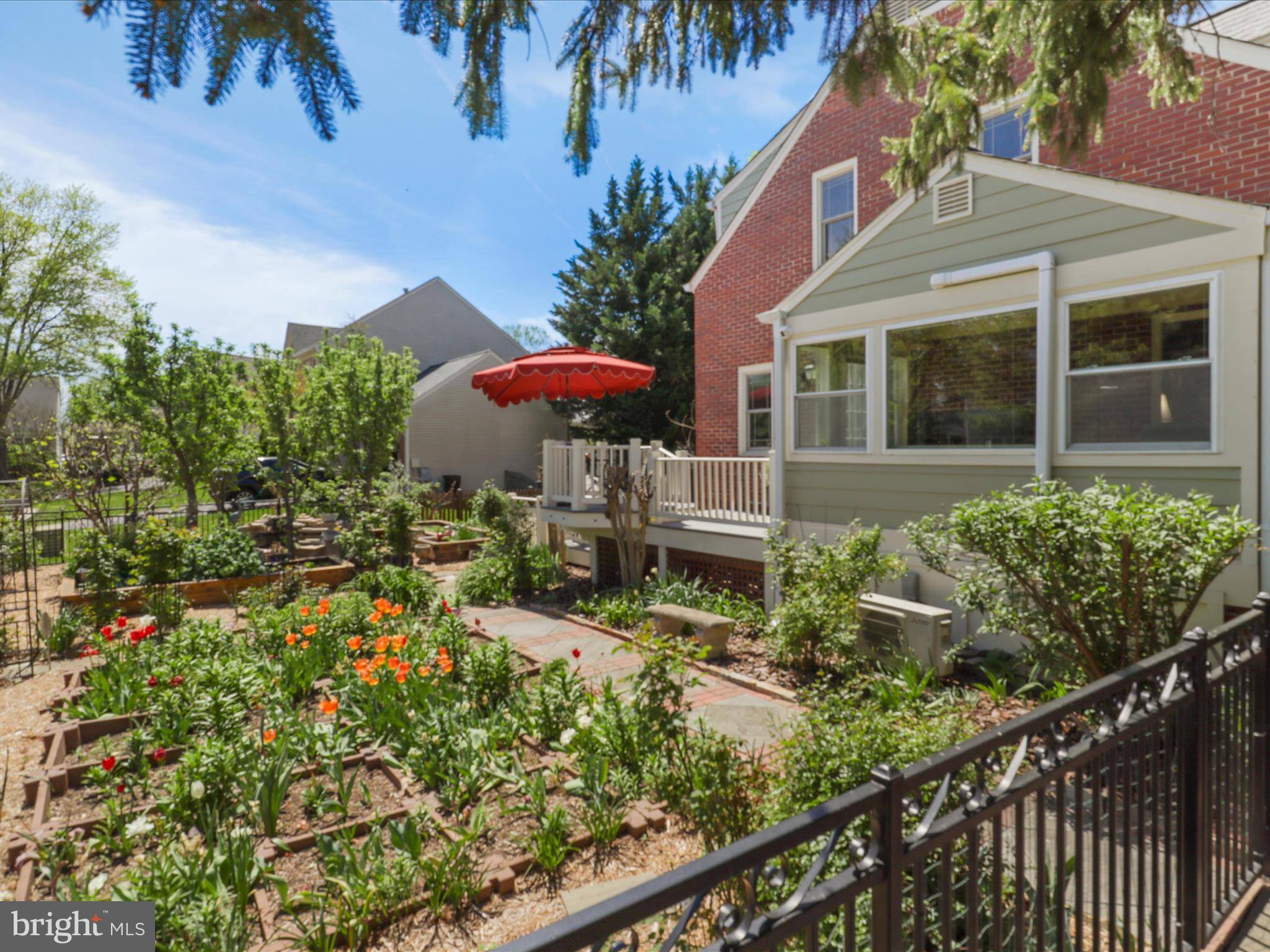 Vienna, VA 22180,432 ORCHARD ST NW