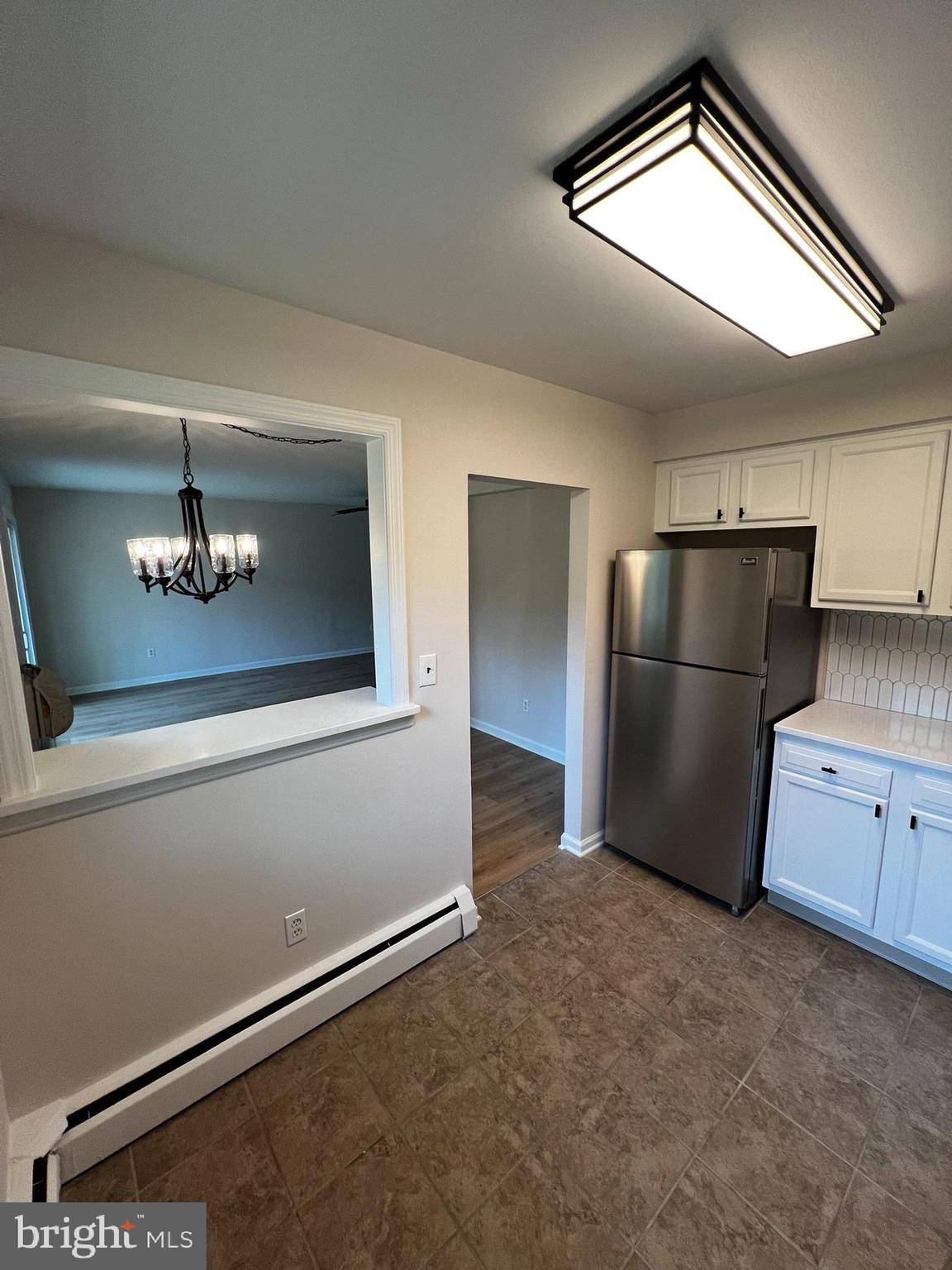 Burlington, NJ 08016,713 GARNET DR