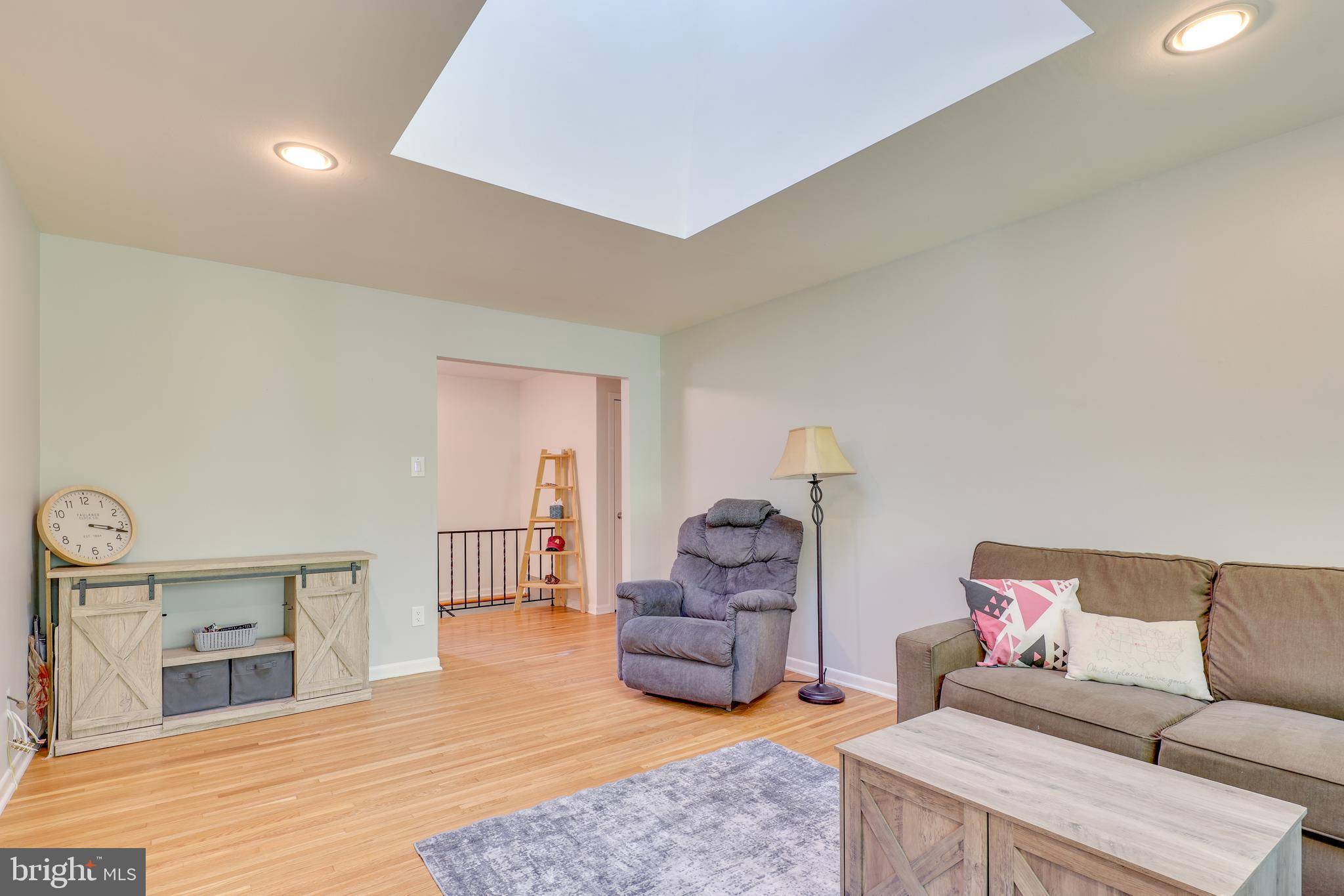 Springfield, VA 22152,6921 ASHBURY DR