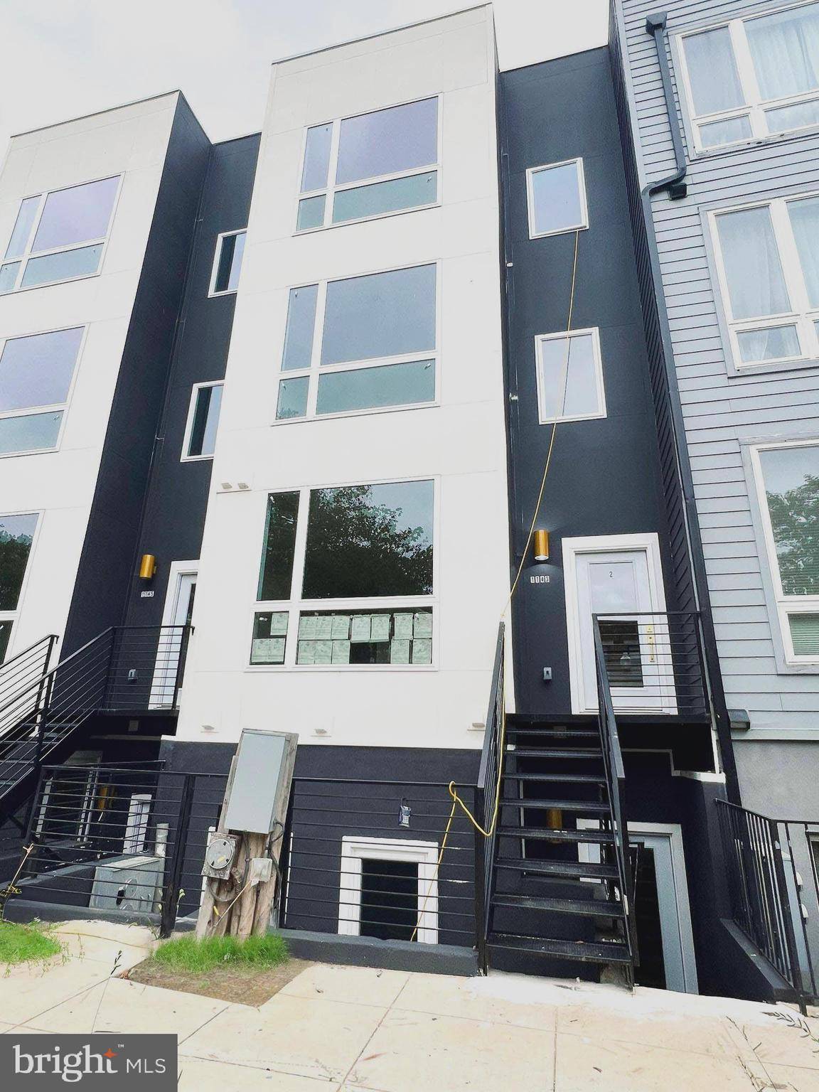 Washington, DC 20002,1143 16TH ST NE #1