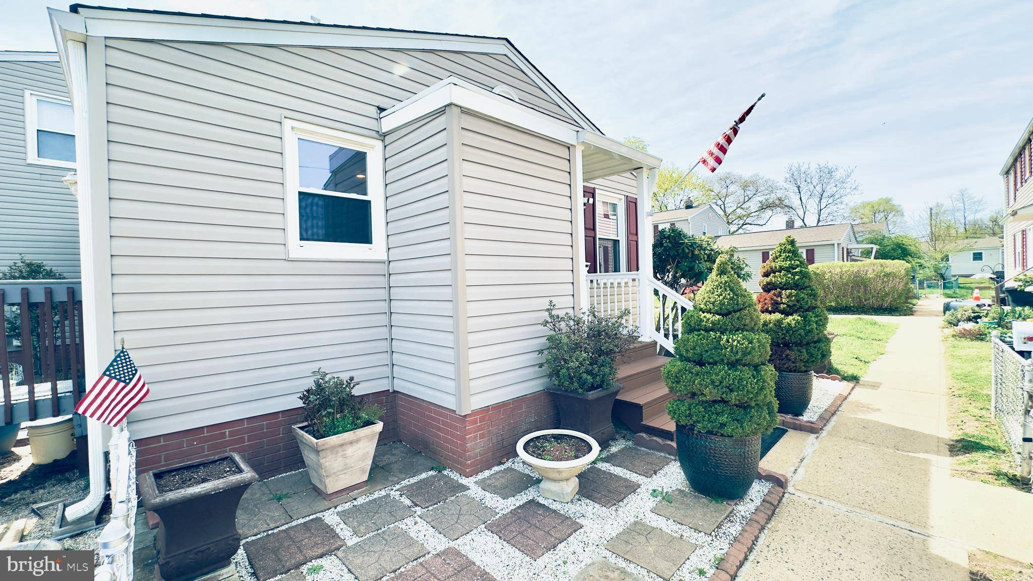 Eatontown, NJ 07724,22 BELSHAW AVE