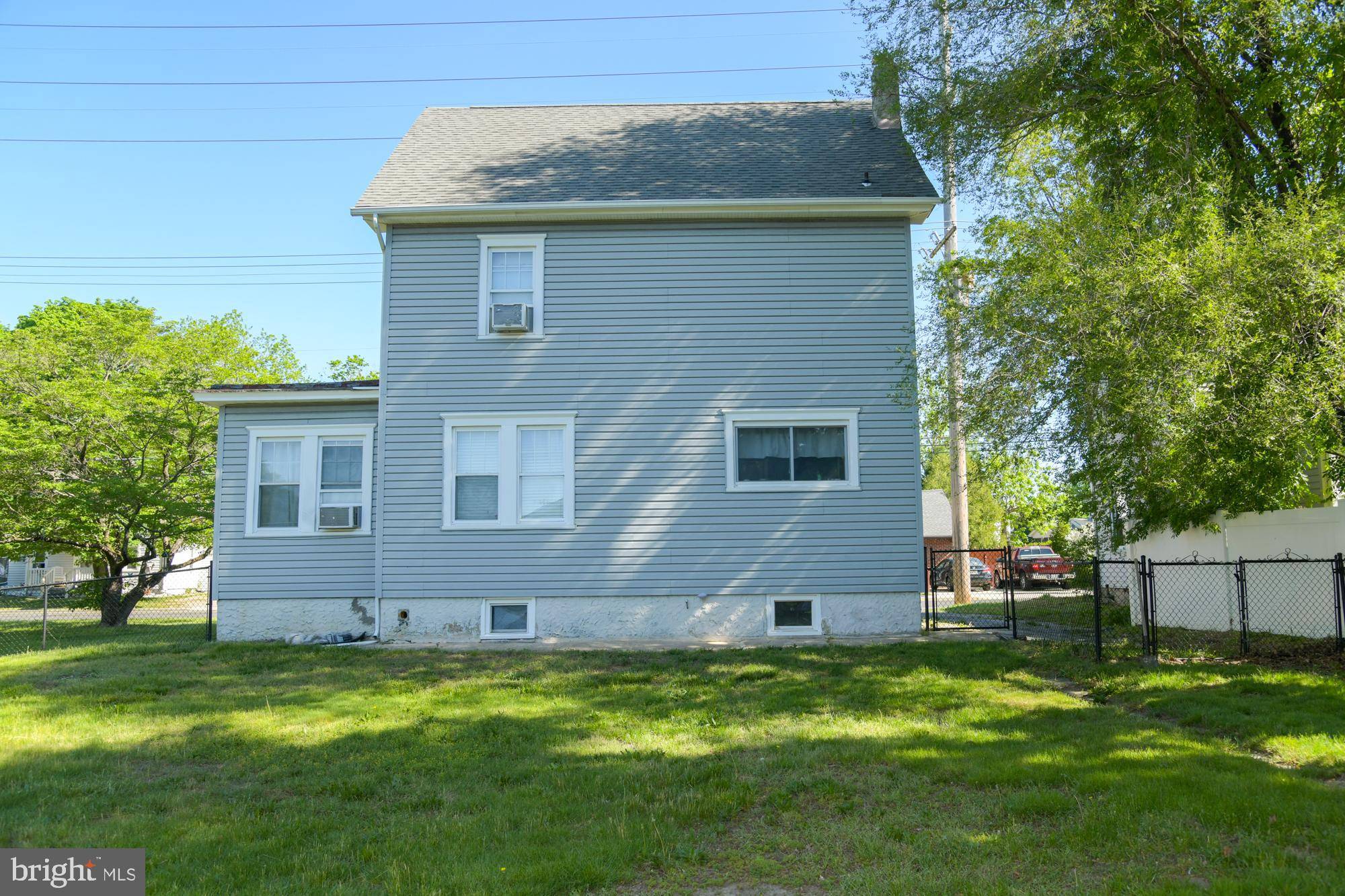 Clayton, NJ 08312,22 W ACADEMY ST