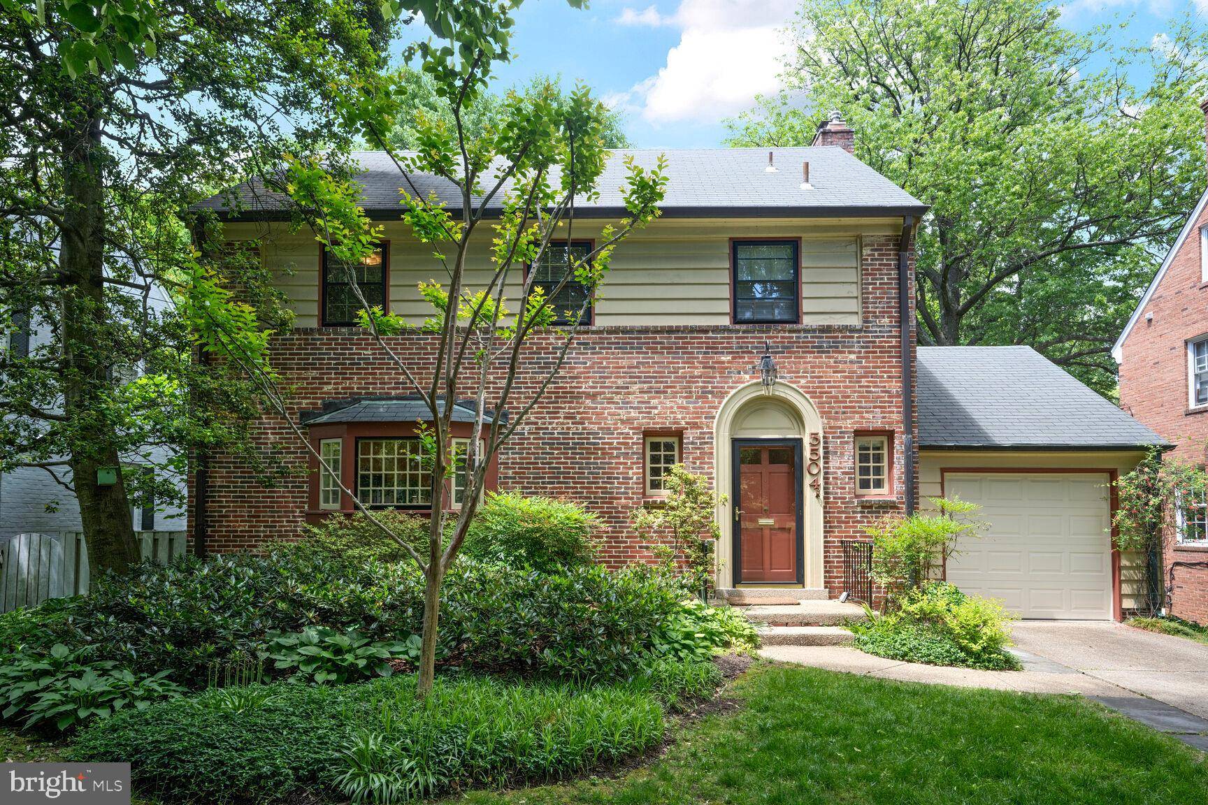 Chevy Chase, MD 20815,5504 PARK ST