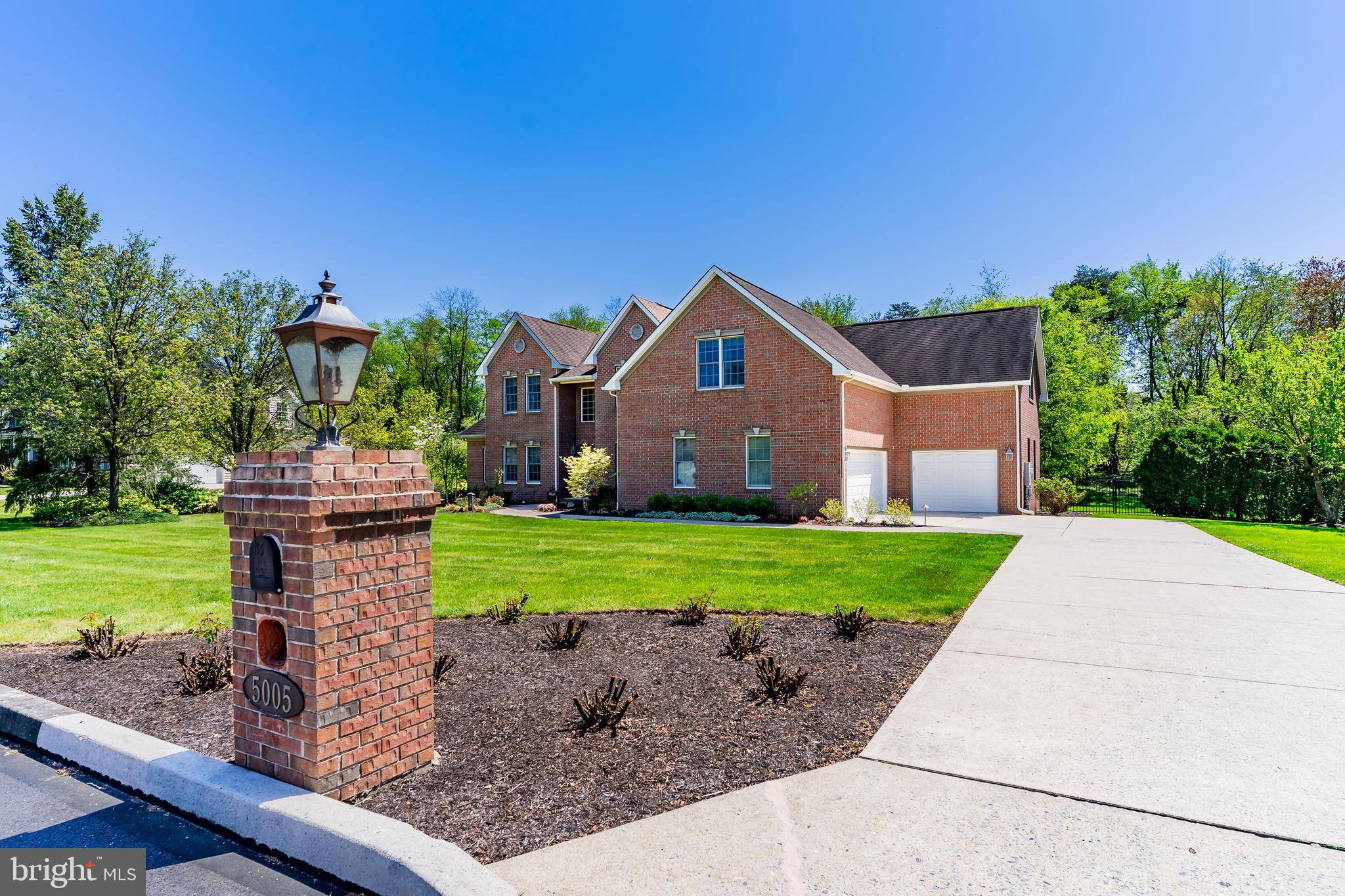 Enola, PA 17025,5005 GREENWOOD CIR