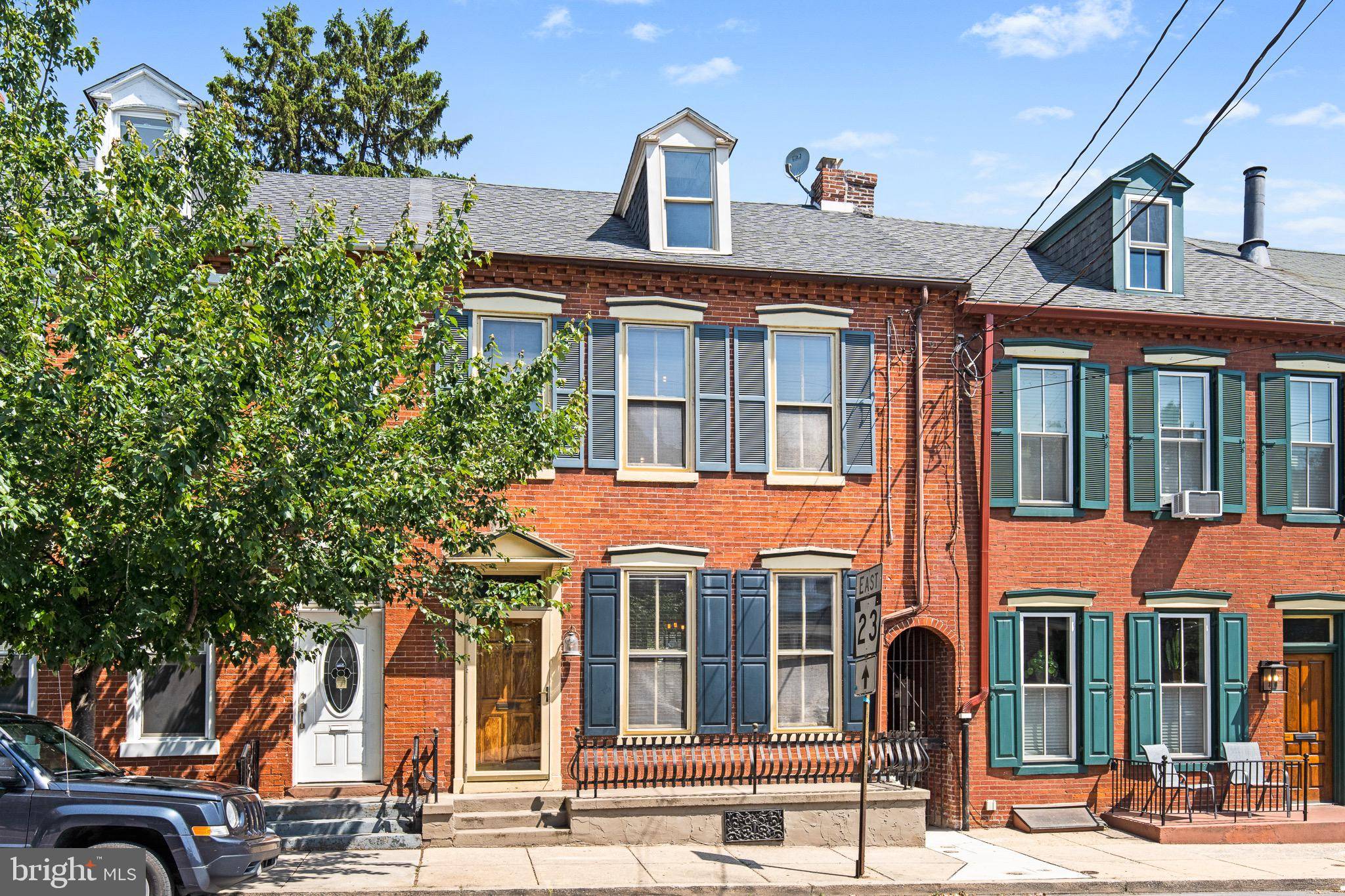 Lancaster, PA 17602,355 E CHESTNUT ST
