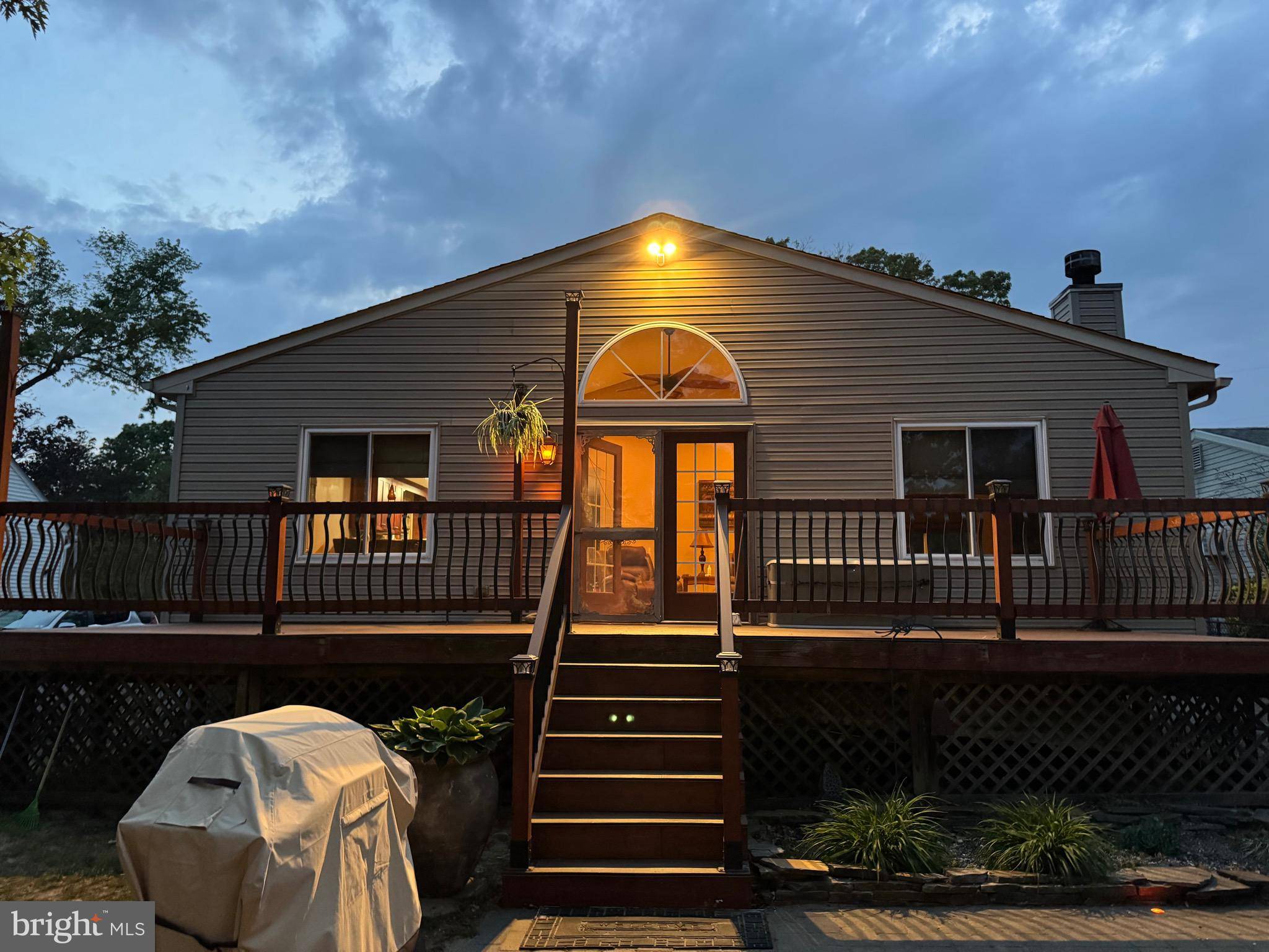 Wenonah, NJ 08090,727 HOWARD AVE