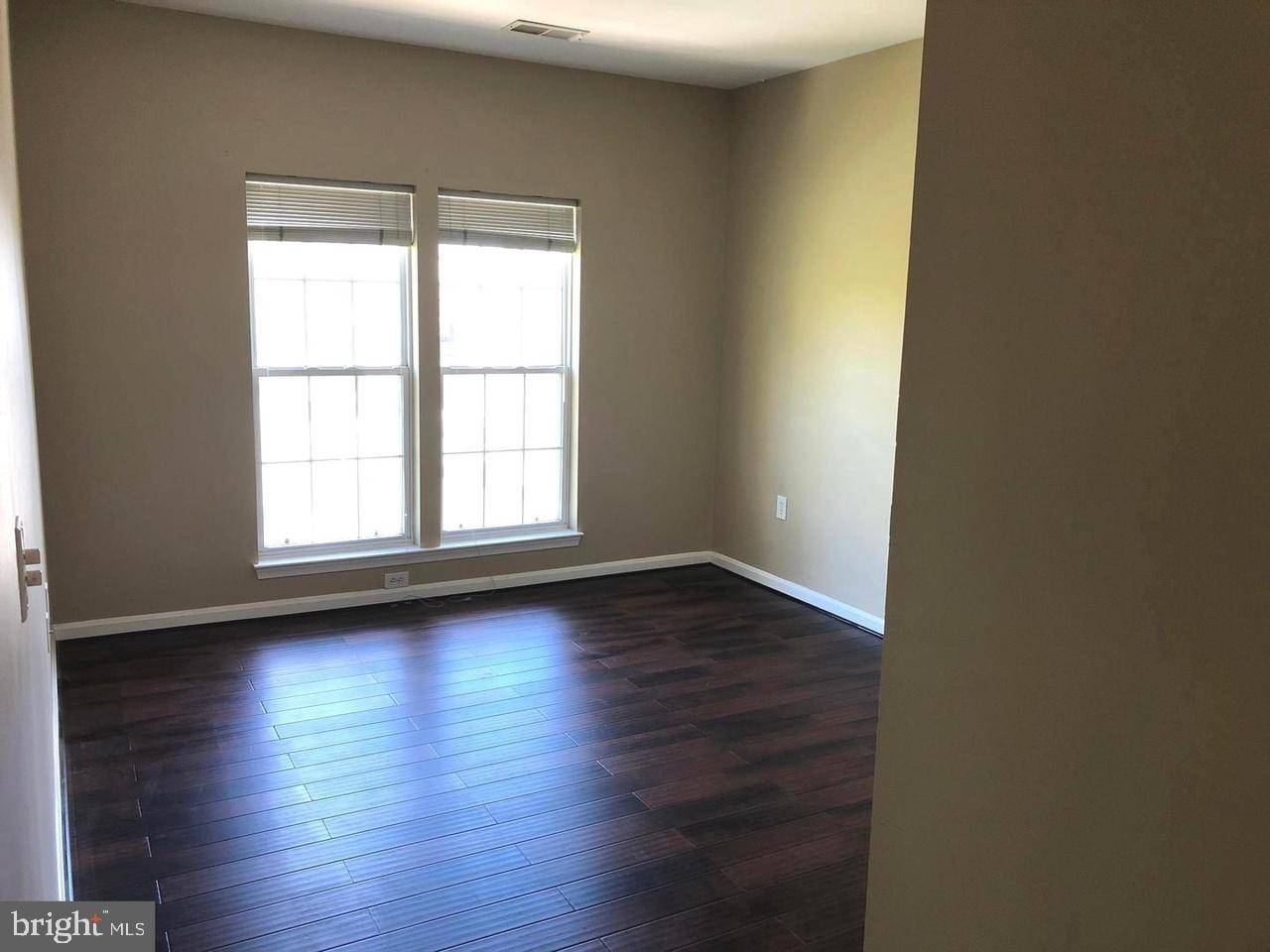 Gaithersburg, MD 20878,406 KENTLANDS BLVD #303