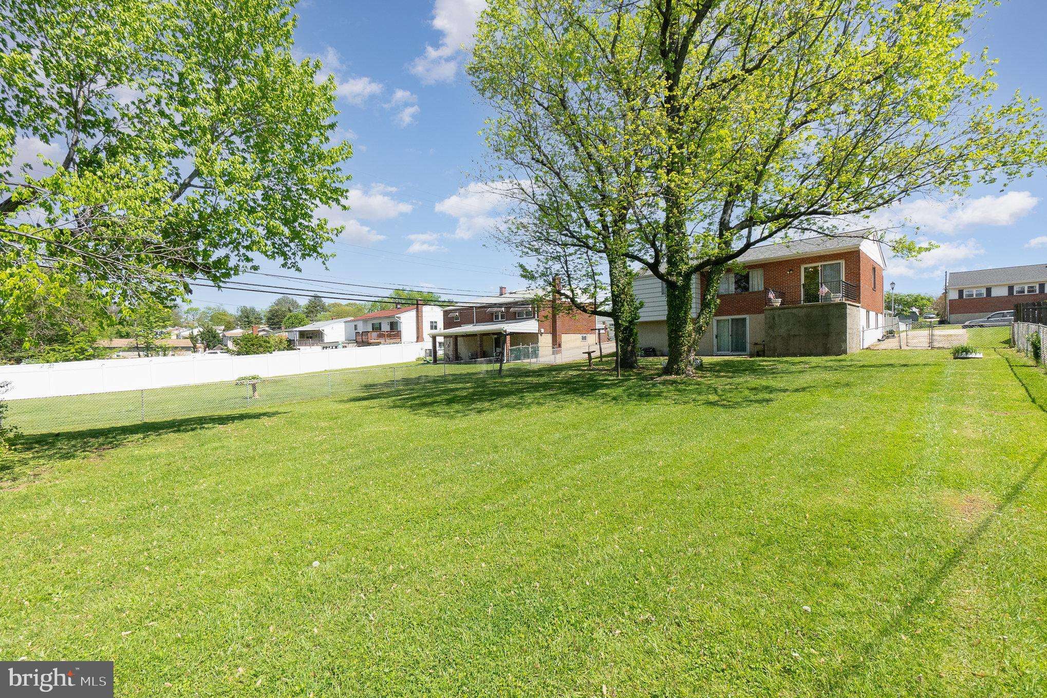 Rosedale, MD 21237,2324 HAMILTOWNE CIR