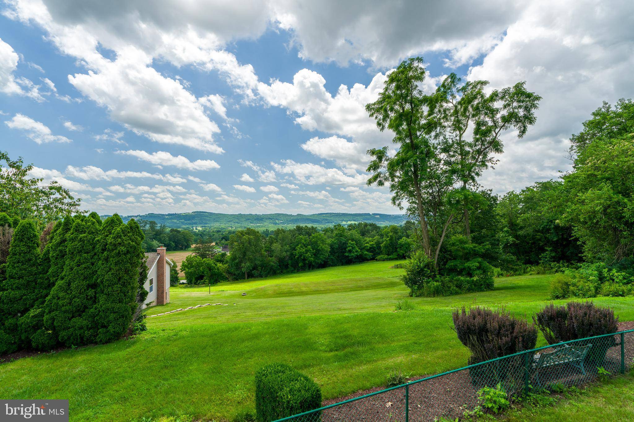 York, PA 17406,5802 FURNACE RD