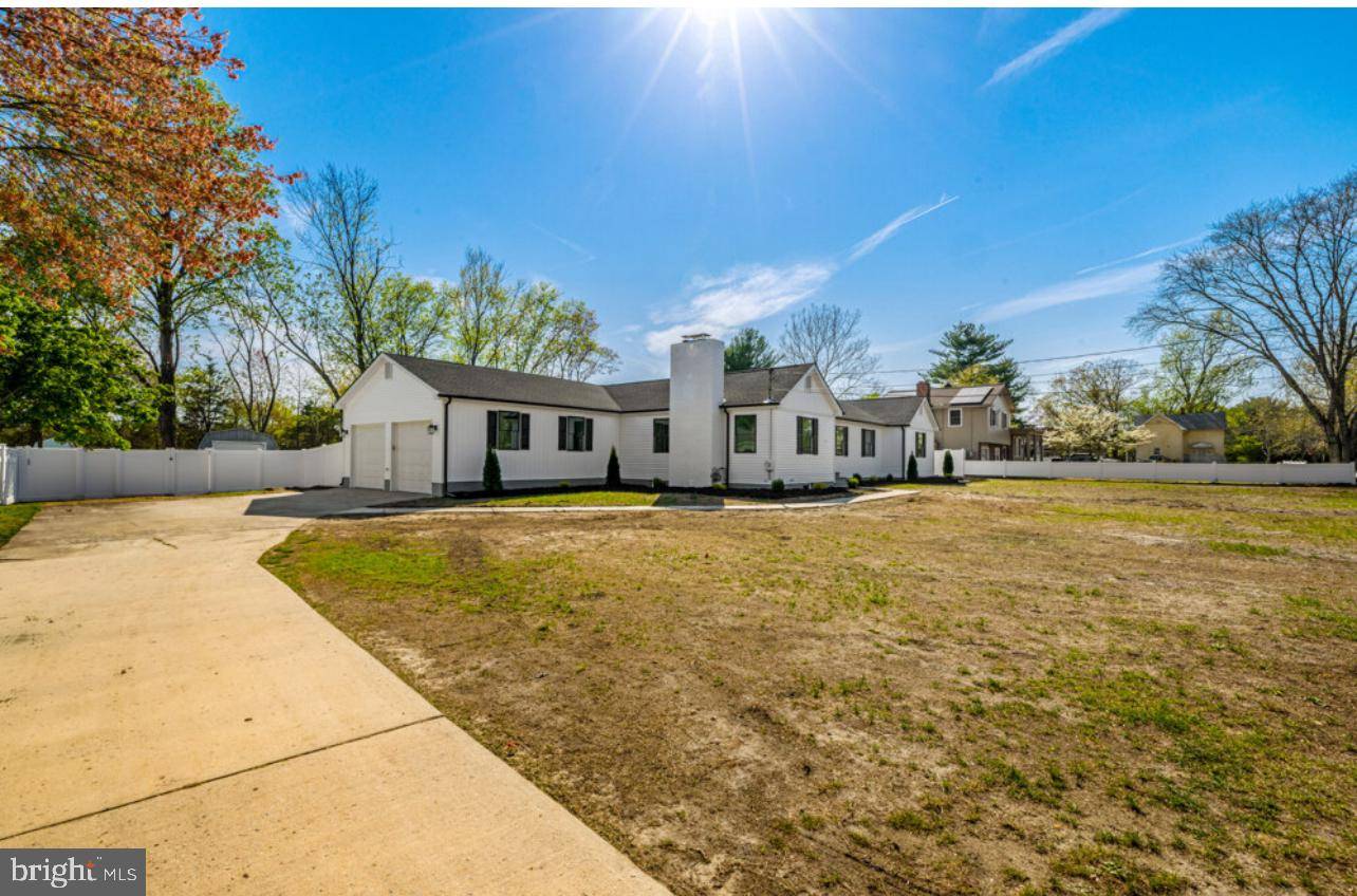 Hammonton, NJ 08037,744 N 4TH ST