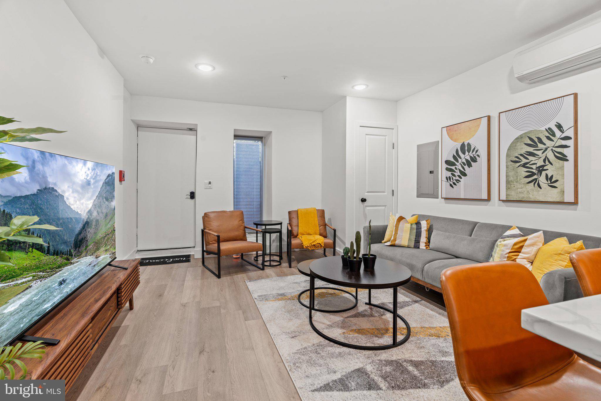 Philadelphia, PA 19104,4214 POWELTON AVE #1