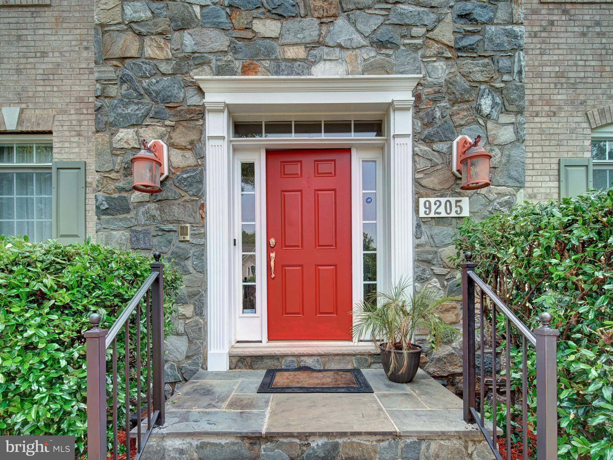 Lorton, VA 22079,9205 FOREST GREENS DR