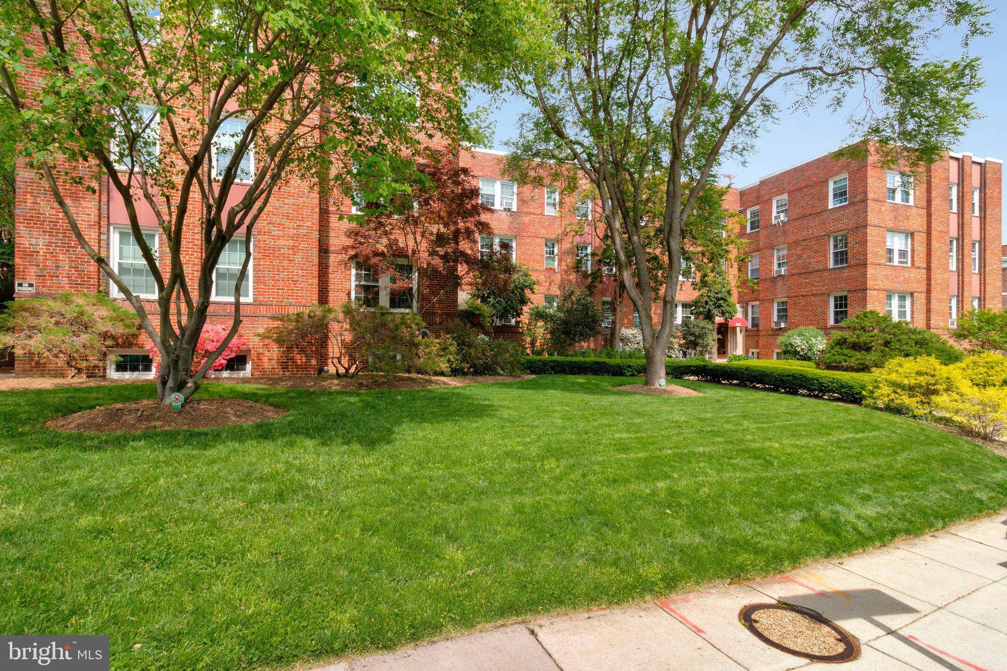 Washington, DC 20008,2801 CORTLAND PL NW #1