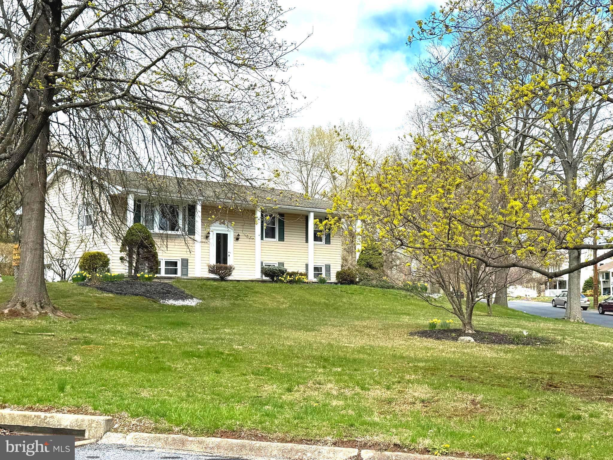 Pottstown, PA 19464,2485 SUNNYSLOPE DR