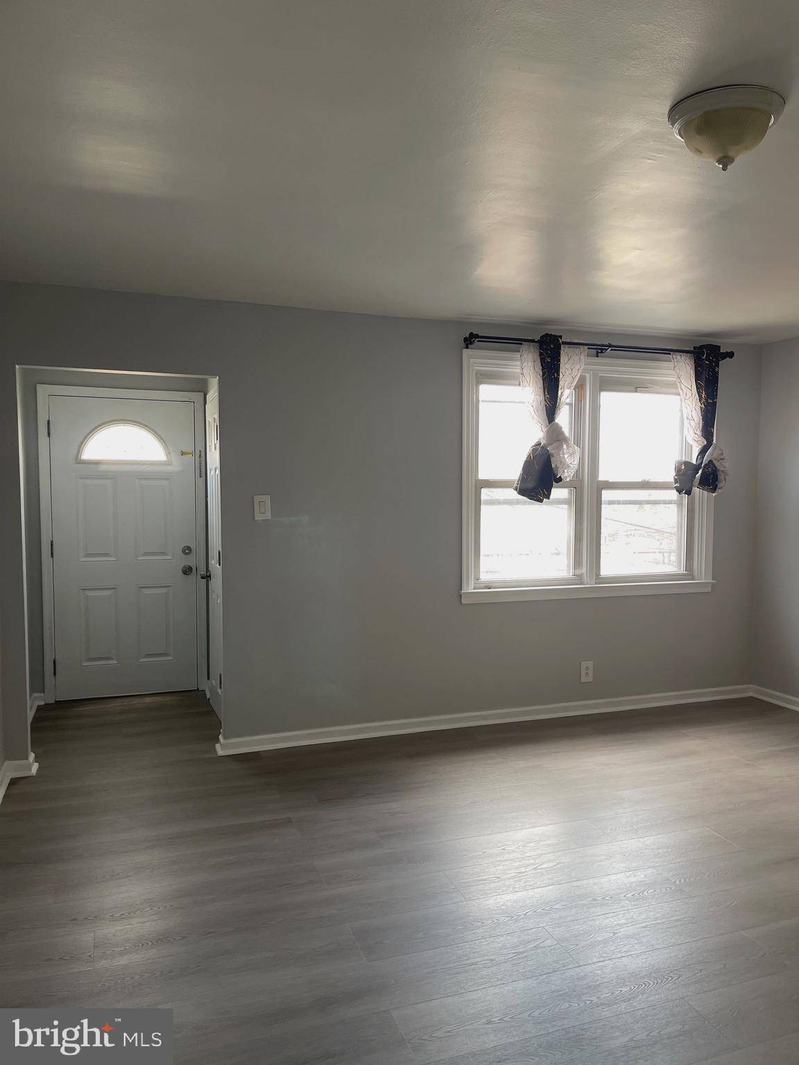 Philadelphia, PA 19149,7124 LYNFORD ST