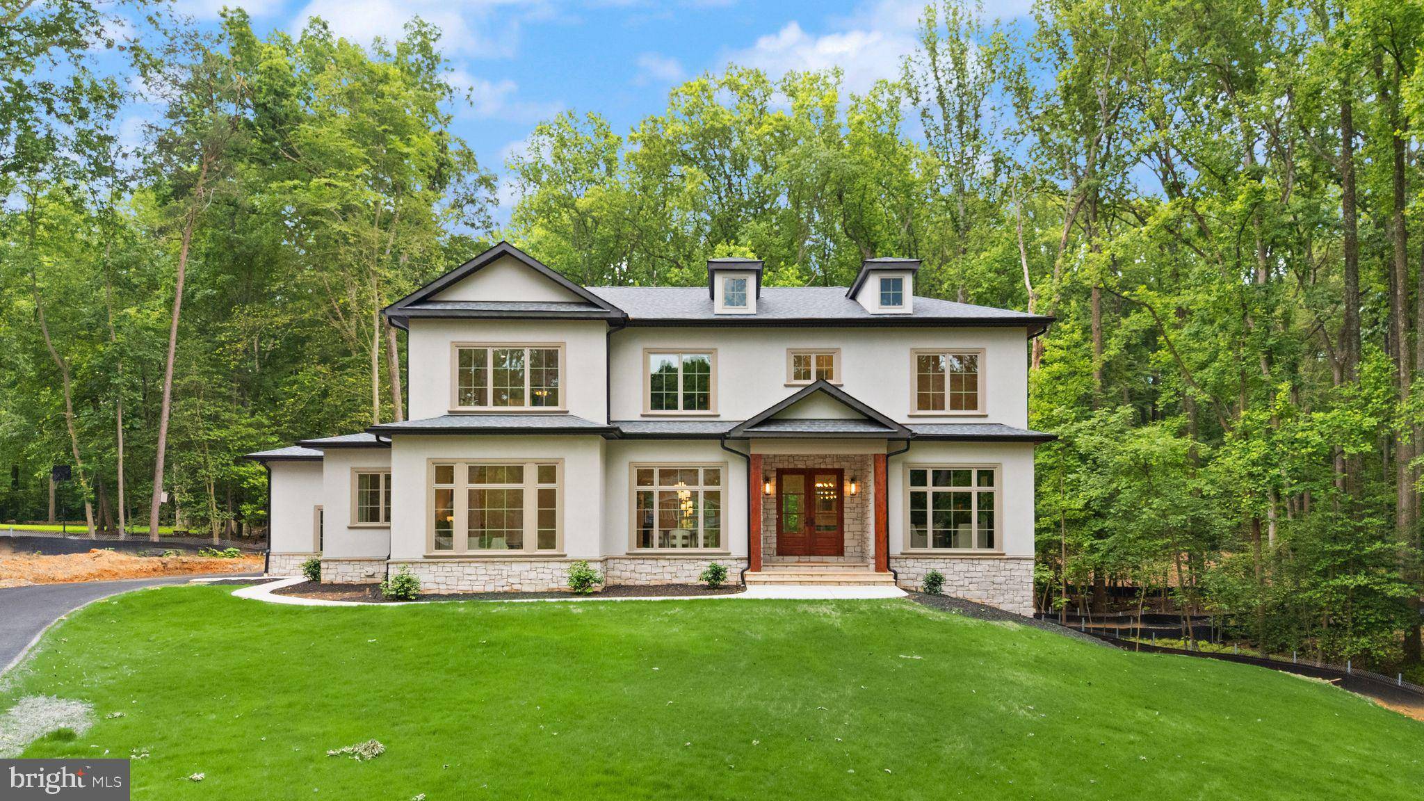 Great Falls, VA 22066,11121 ELMVIEW PL