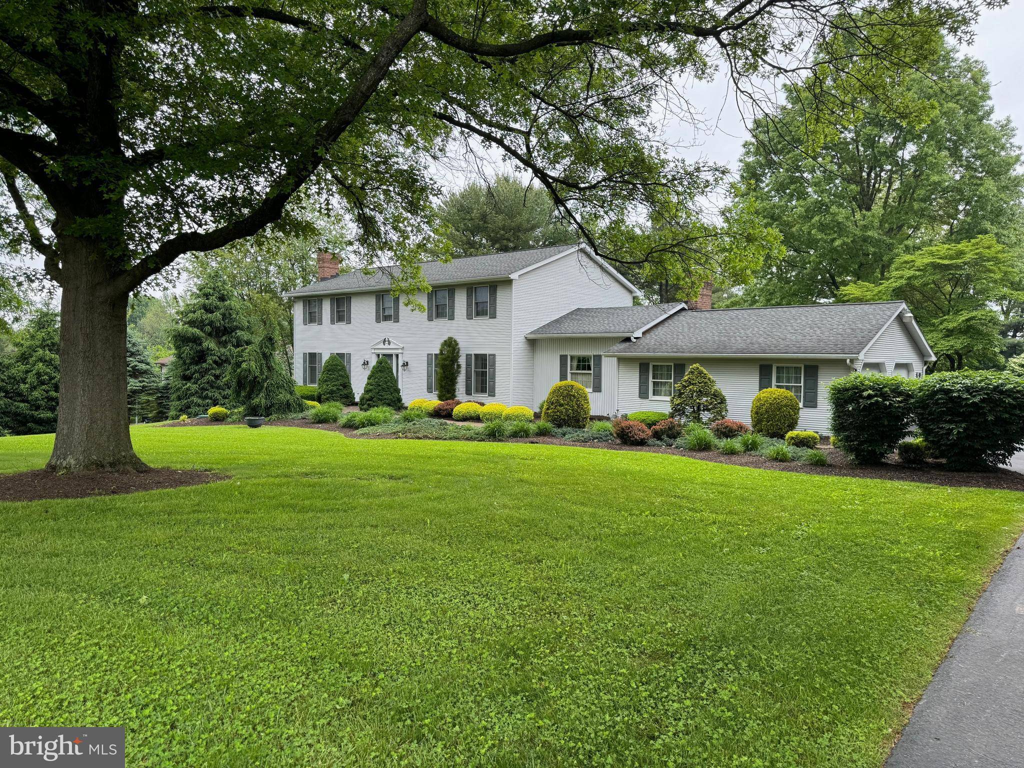 Reading, PA 19608,22 LISA RD
