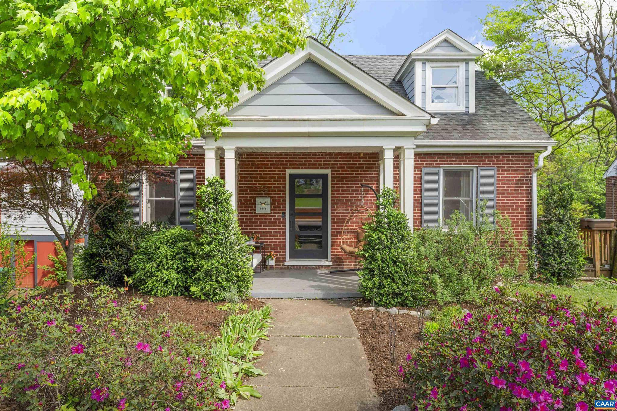 Charlottesville, VA 22902,738 LEXINGTON AVE