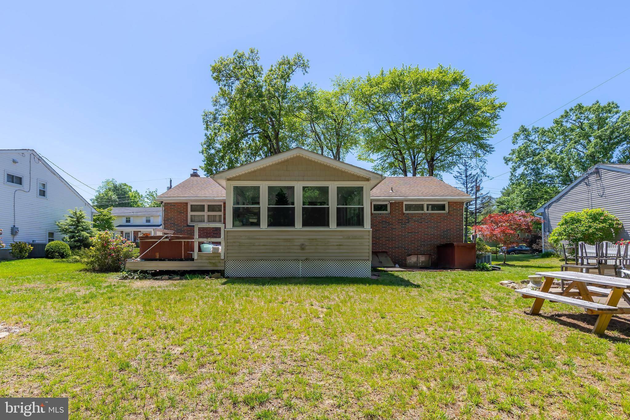 Berlin, NJ 08009,120 CREST AVE
