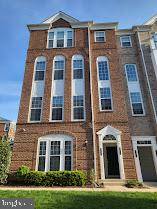 Ashburn, VA 20147,42790 LAUDER TER