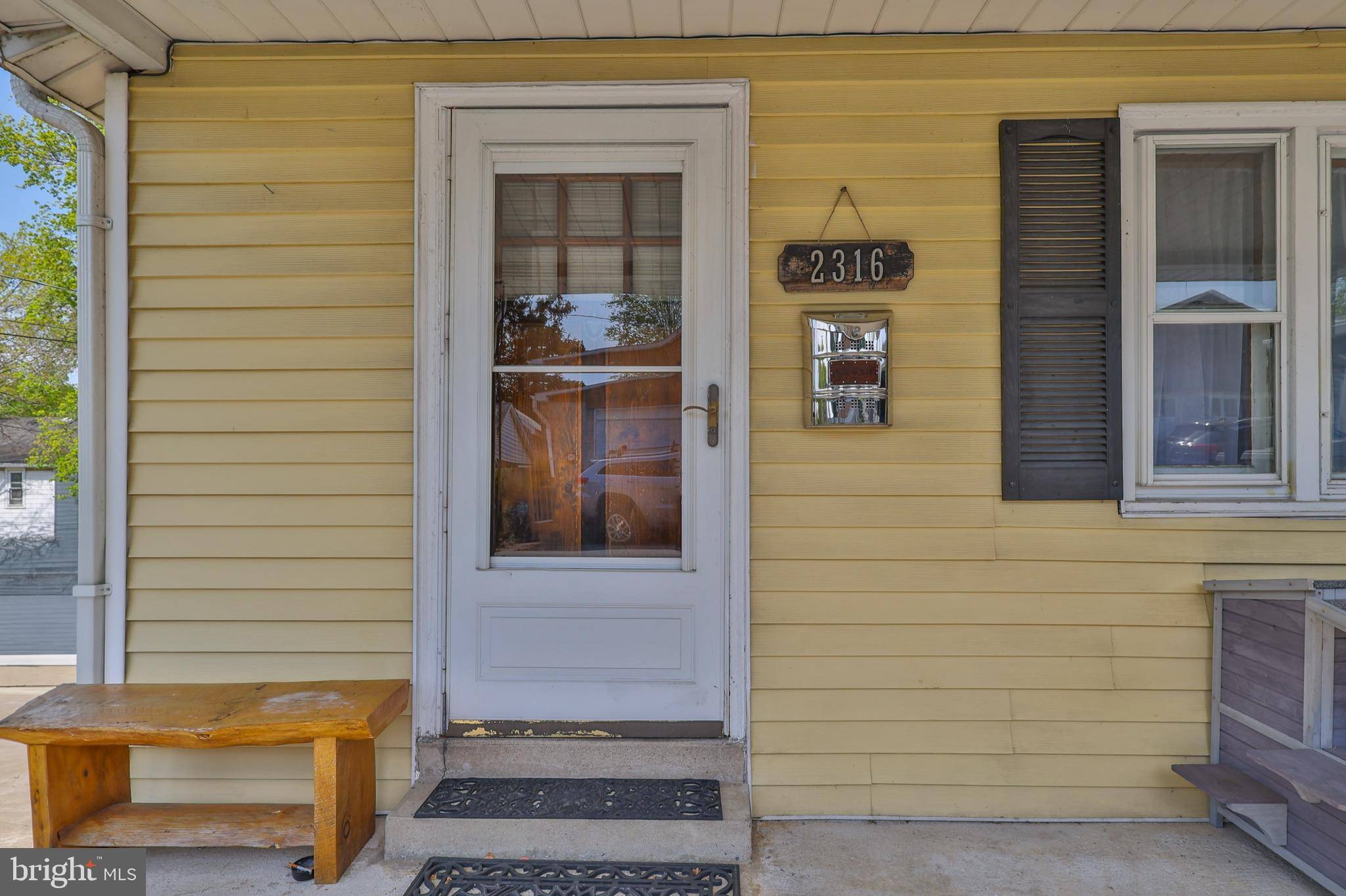 Whitehall, PA 18052,2316 N APPLE ST