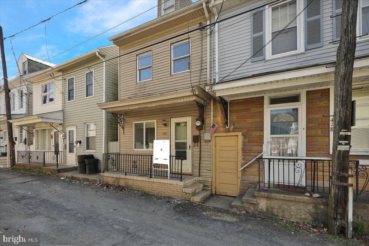 Shenandoah, PA 17976,416 W MOUNT VERNON ST