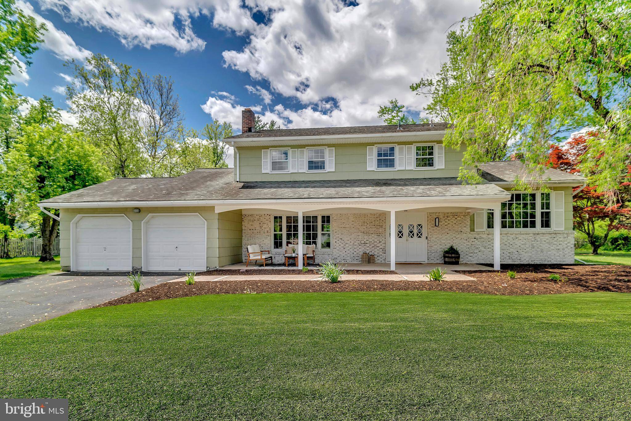 Princeton Junction, NJ 08550,10 MANOR RIDGE DR