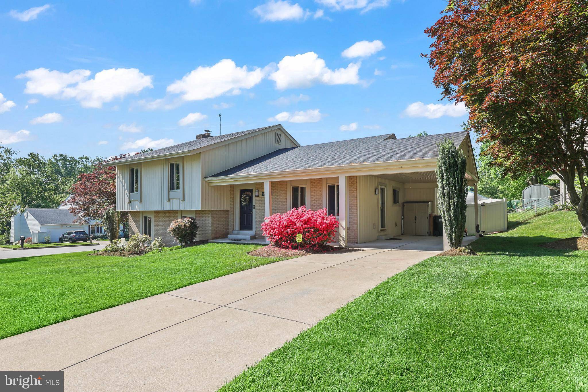 Burke, VA 22015,9511 VANDOLA CT