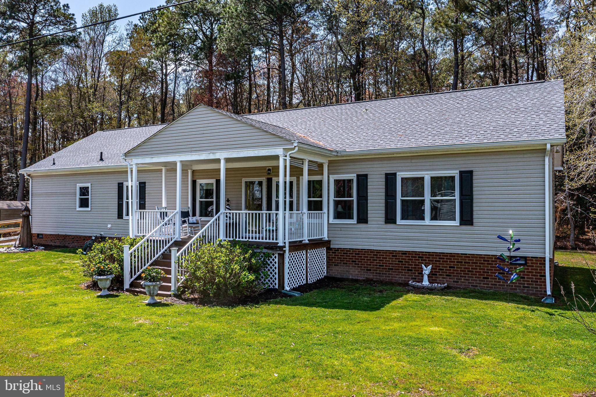 Reedville, VA 22539,33 DOUGLAS ST